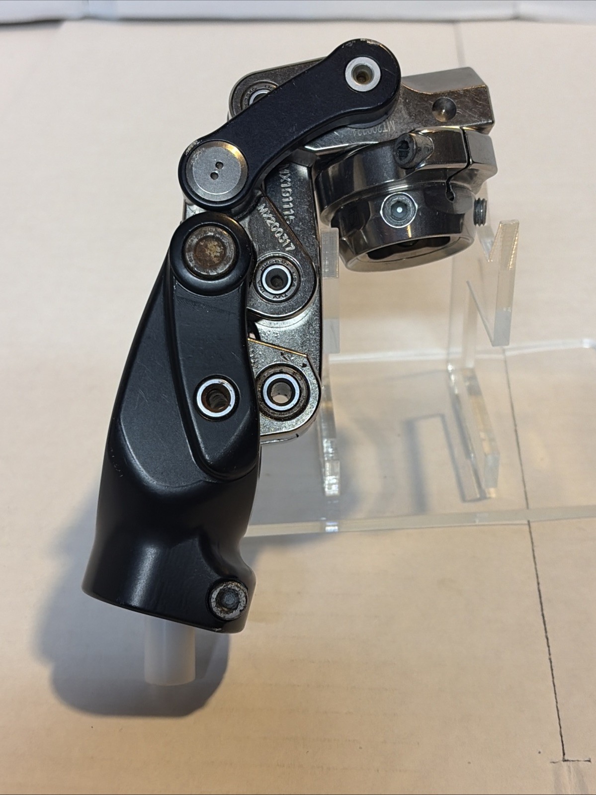 Total Knee 1900 Polycentric Knee Joint W/Geometric Locking