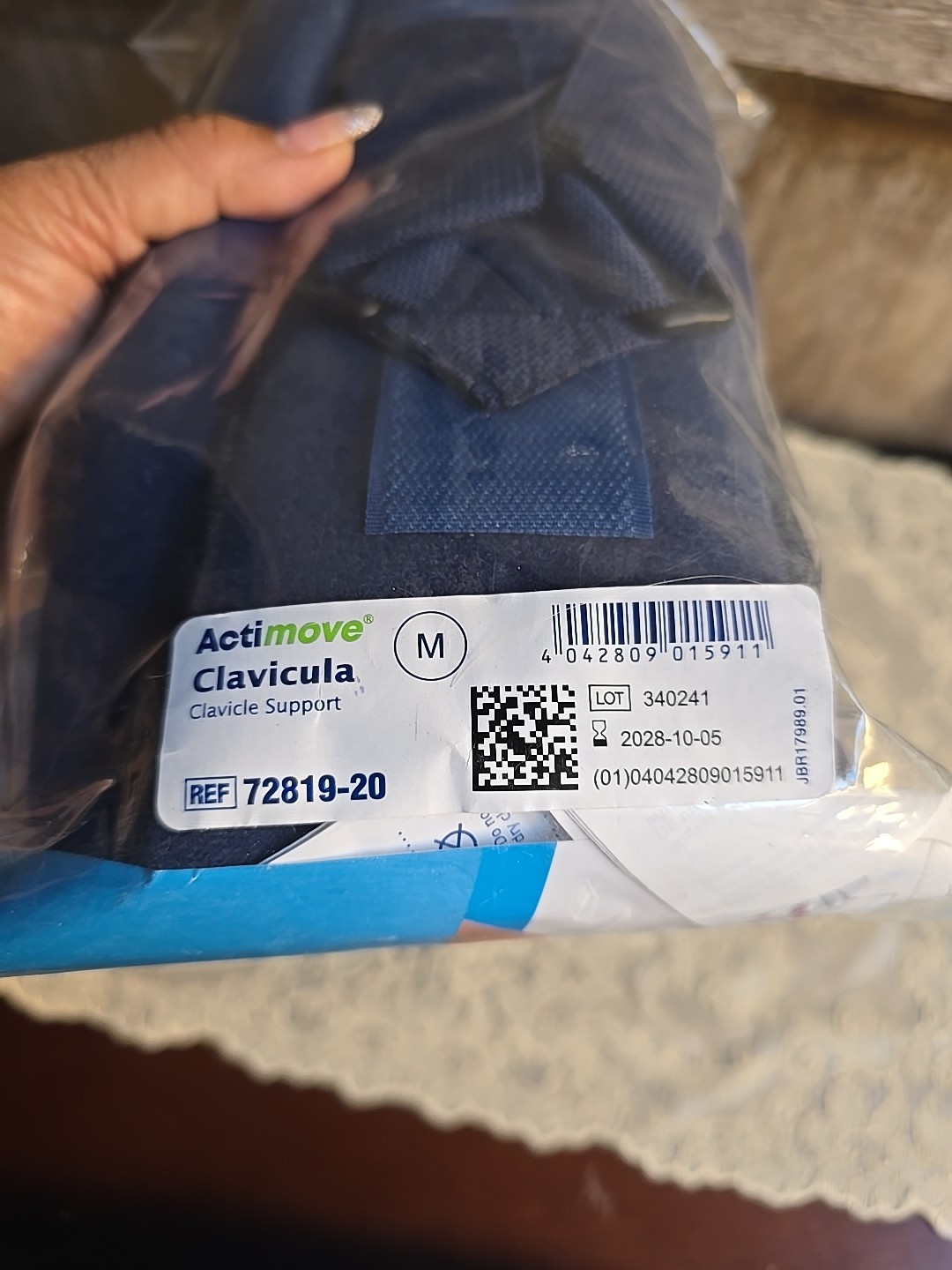 Actimove Professional Line, Clavicle Support Blue Size M NEW
