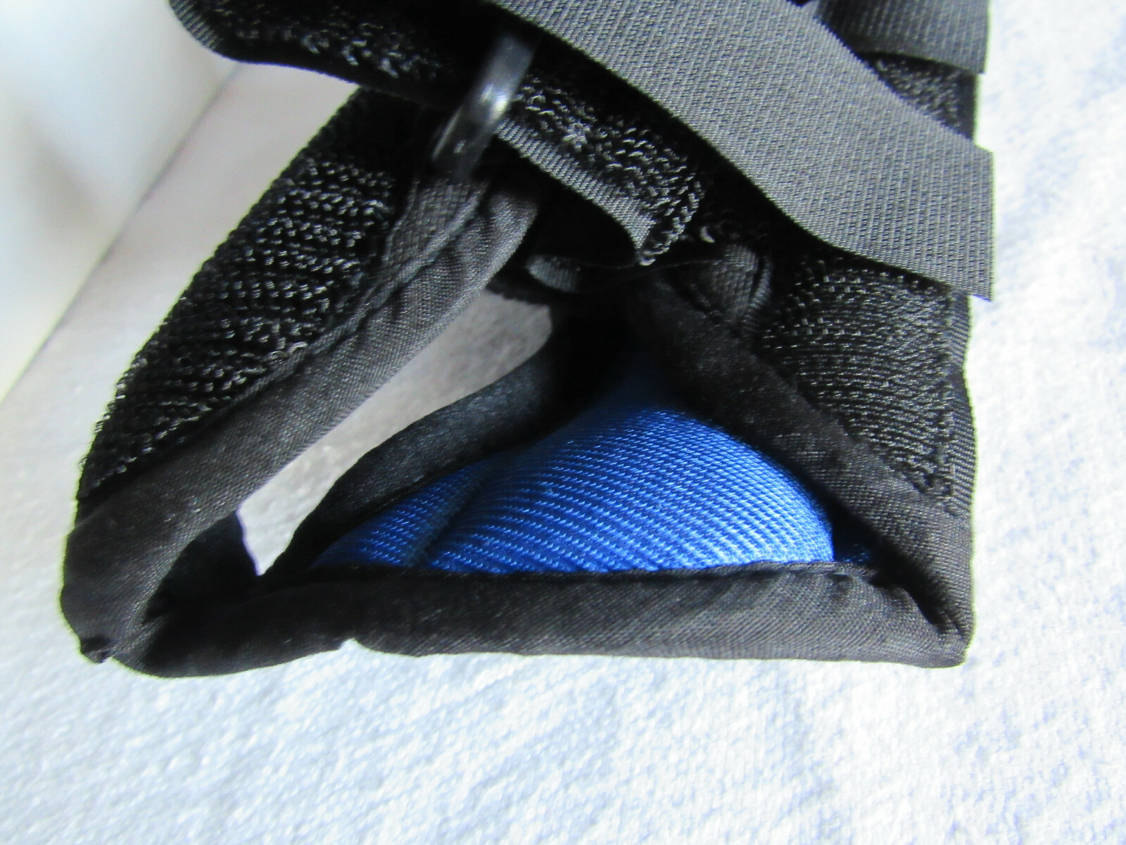 New BIOMET 214723 Cock-up Wrist Splint Bracing Black SMALL LEFT Hand 3″-to 3.5″
