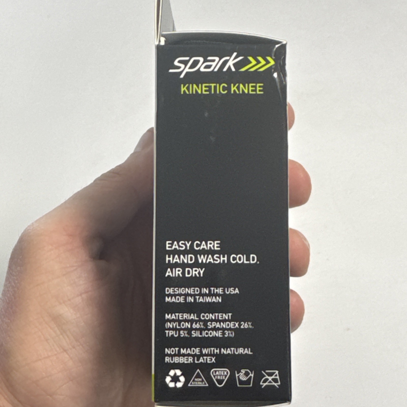 Spark Kinetic Knee Sleeve Compression Support w/ Embedded Kinesiology Tape Large
