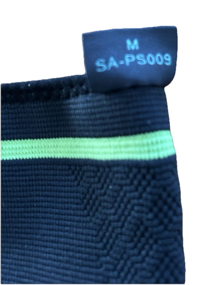 Women’s Sable Compression Knee Sleeve Brace Size Medium