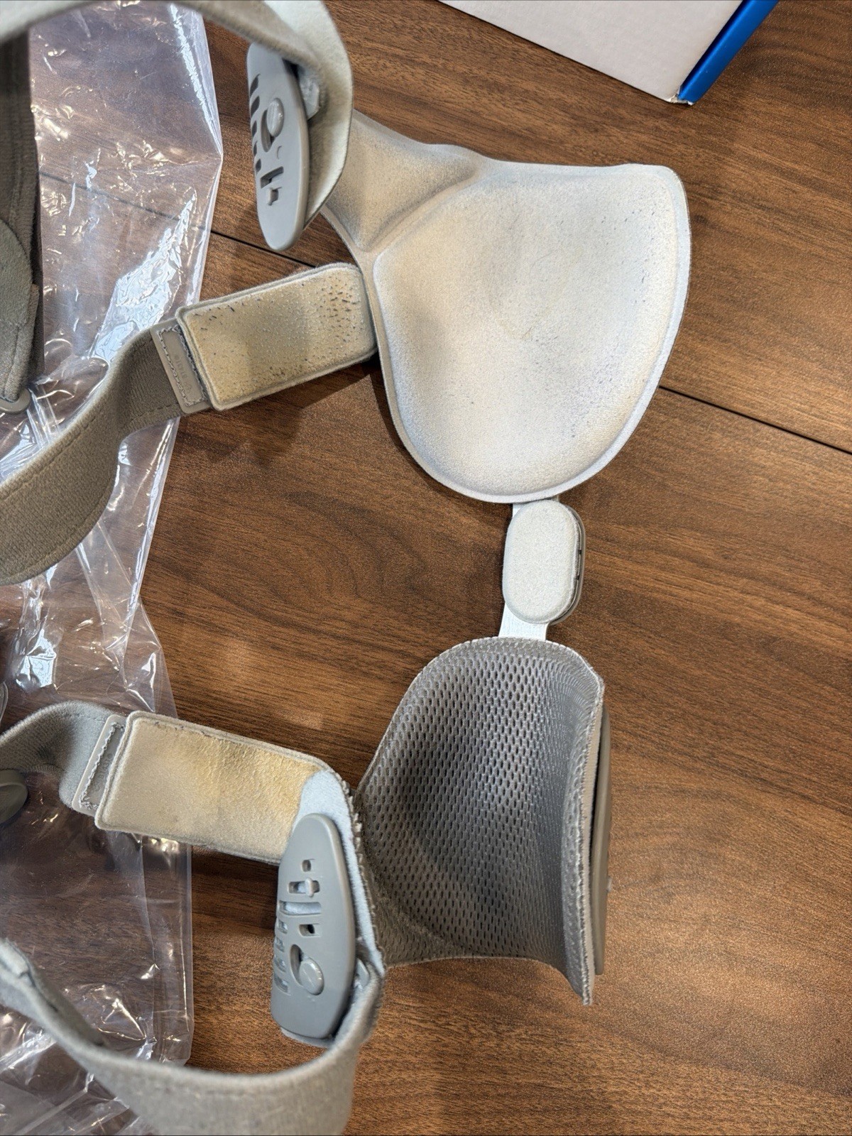 Ossur Unloader One with SmartDosing Left Medial Knee Brace Small Short W/ Box