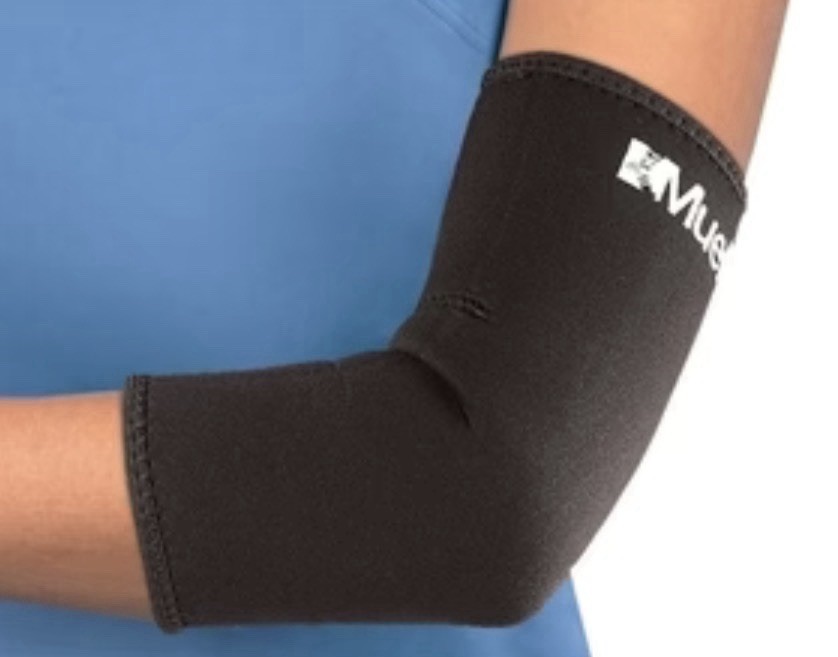 Mueller Elbow Sleeve – Size Large LG (Black)