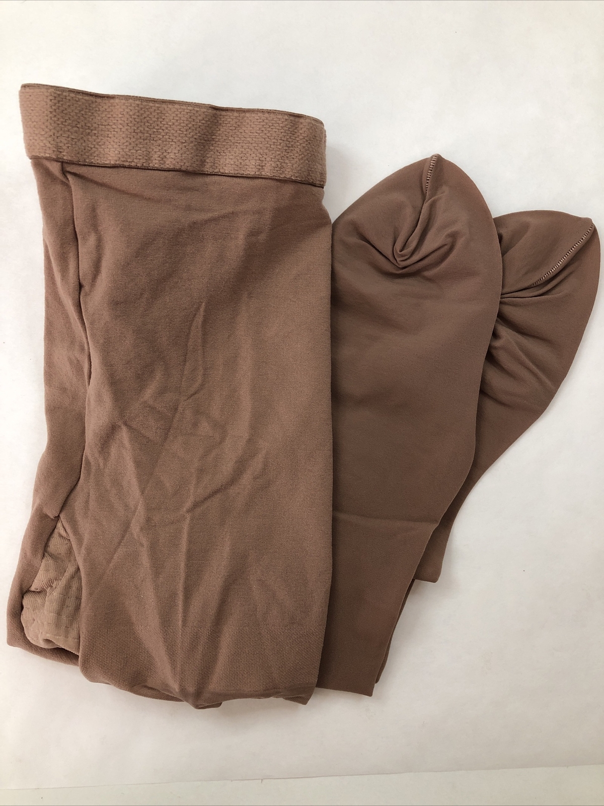 ABSOLUTE SUPPORT Sheer Compression Pantyhose Beige MEDIUM Made in USA