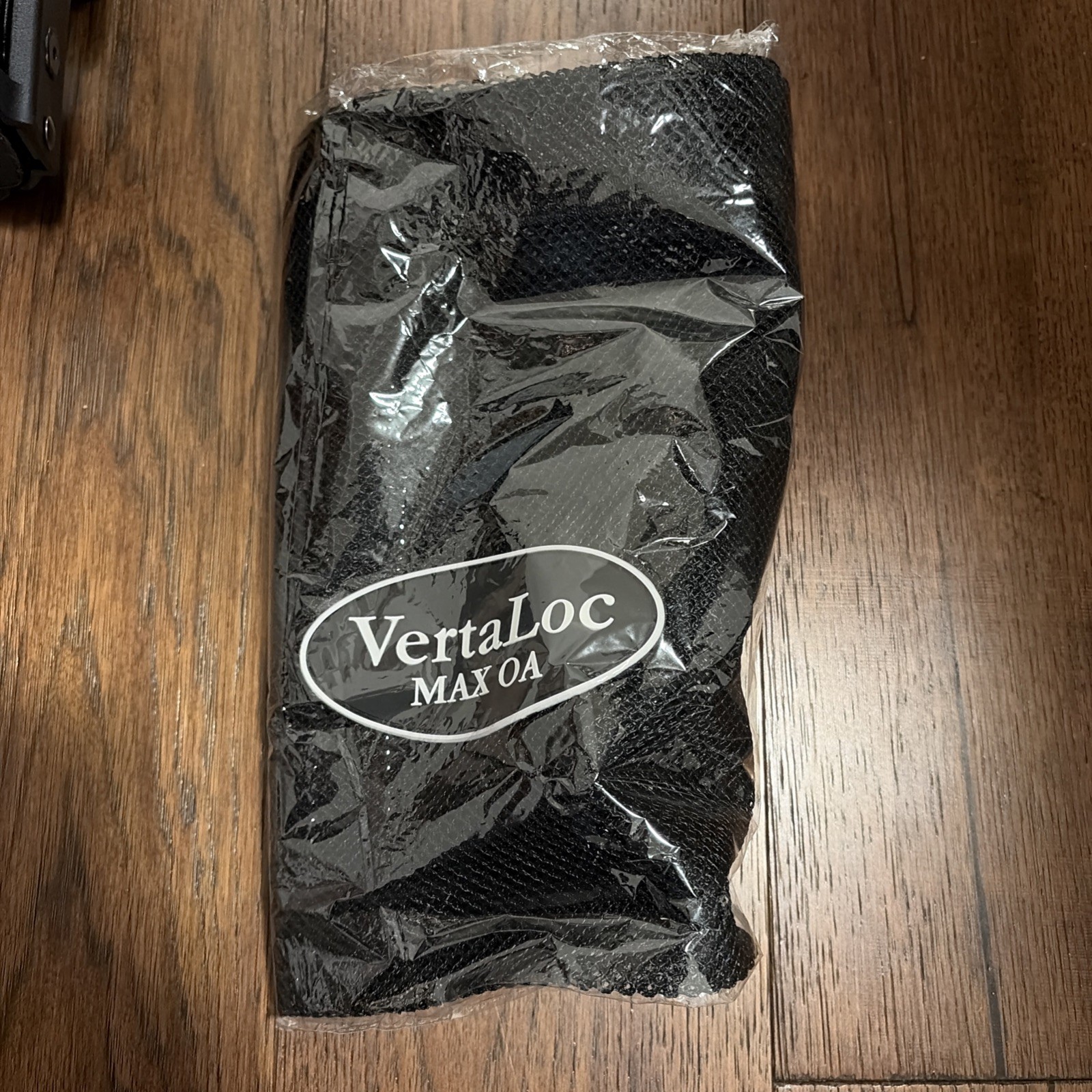 Vertaloc Max OA Knee Brace Support RIGHT Size SMALL Black BRAND NEW