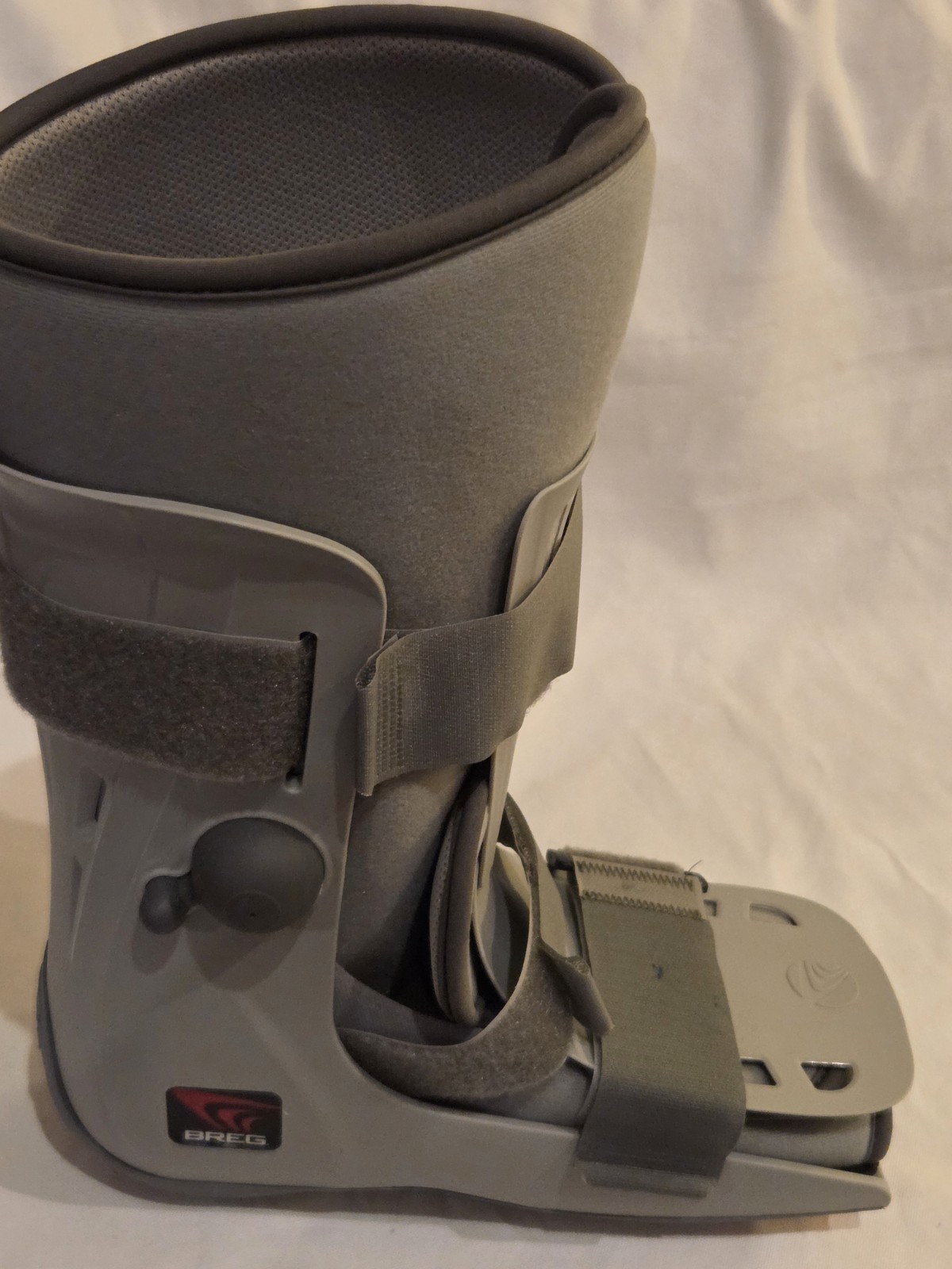 Breg Walking Boot Genesis Full Shell Grey 4 Straps Size Large