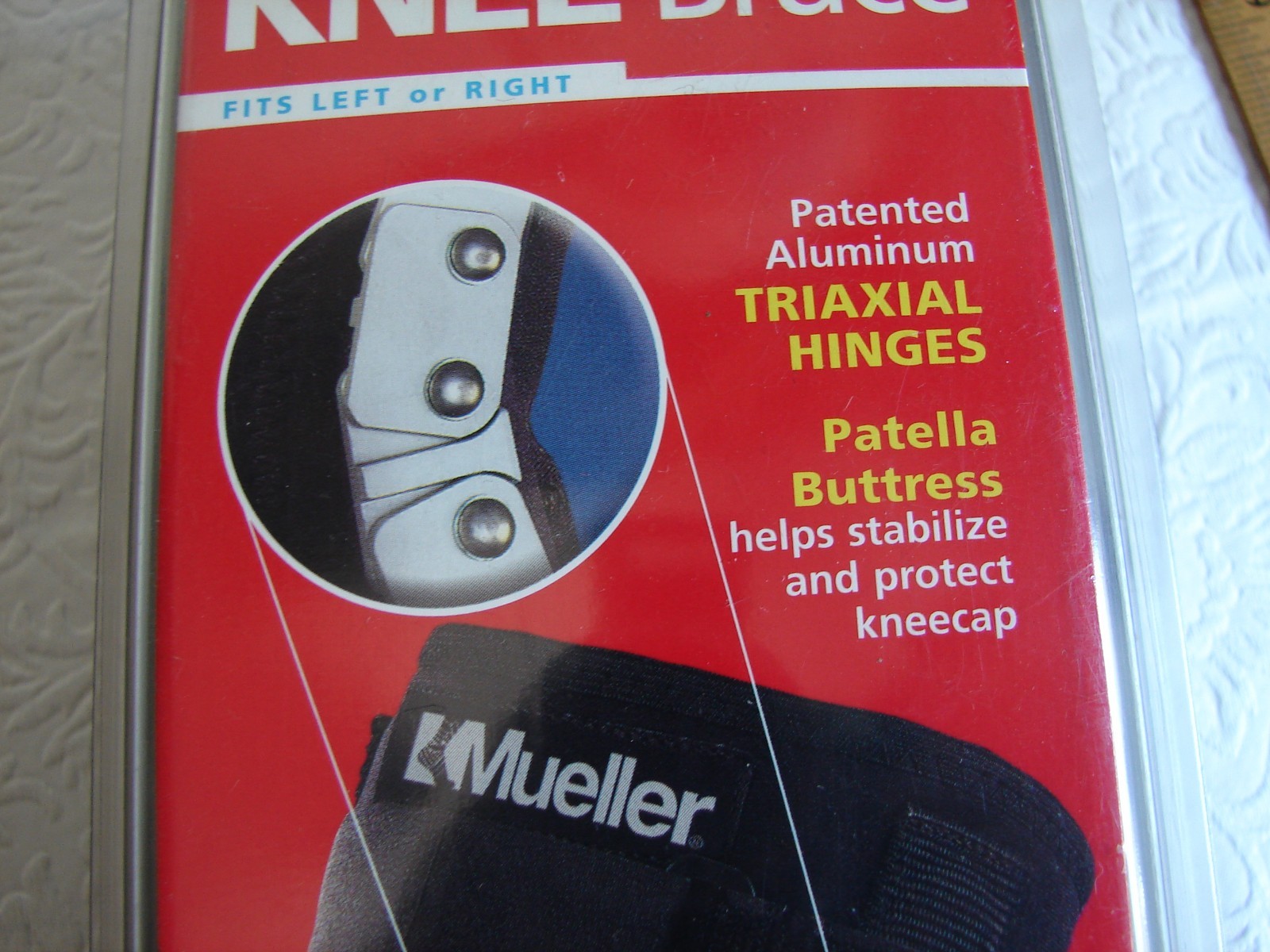 Mueller Hinged Wraparound KNEE BRACE, Sz Large, NOS NIP w/Patella Buttress