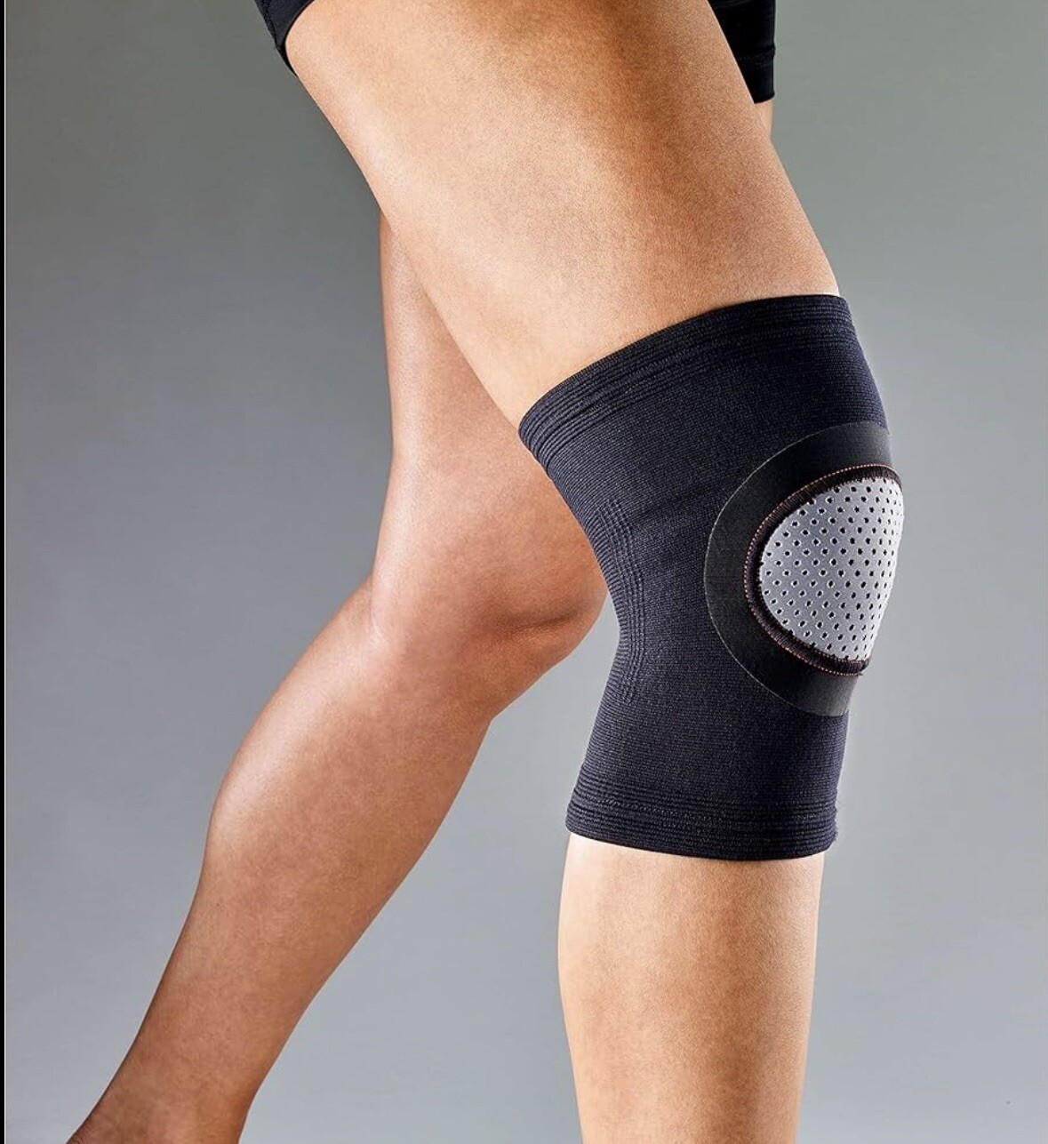 Ace Knee Compression Support Size S/M Provides Compression And Heat Retention