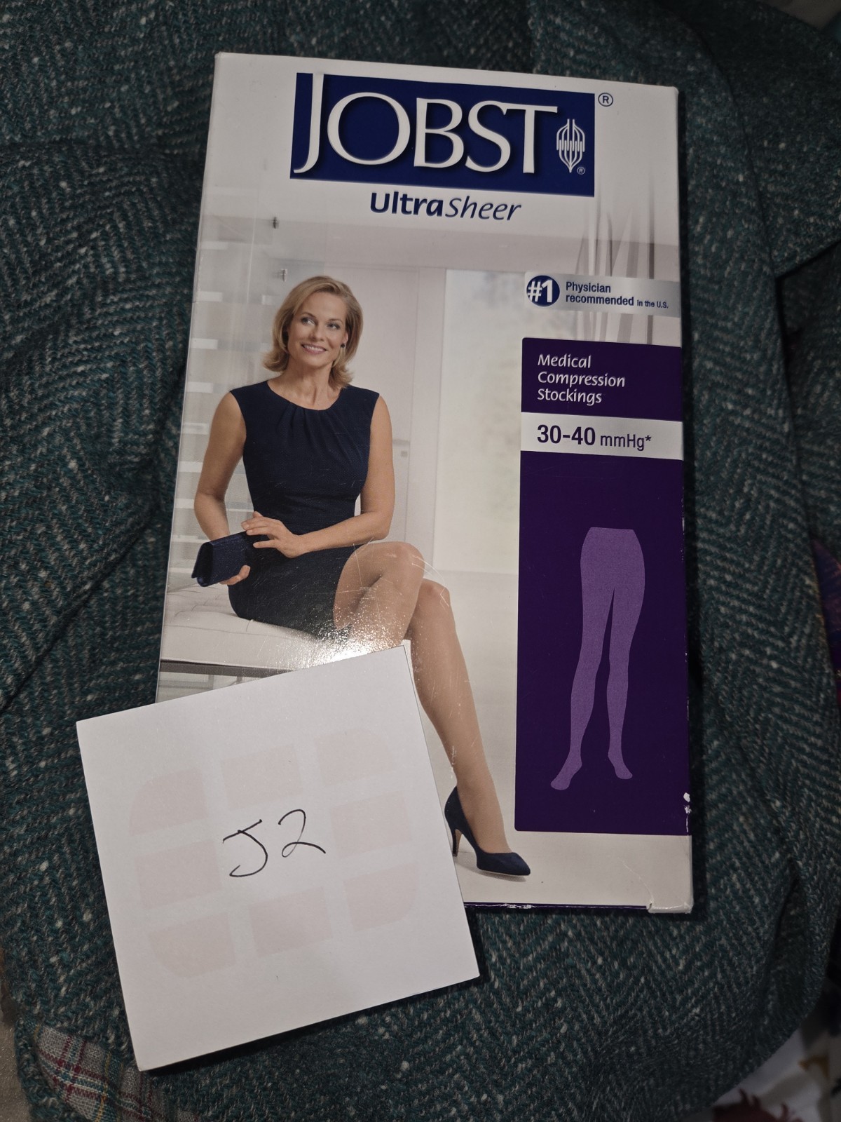 JOBST Ultra Sheer Waist CT 30-40mmHg Suntan M Compression Stockings 121498 J2