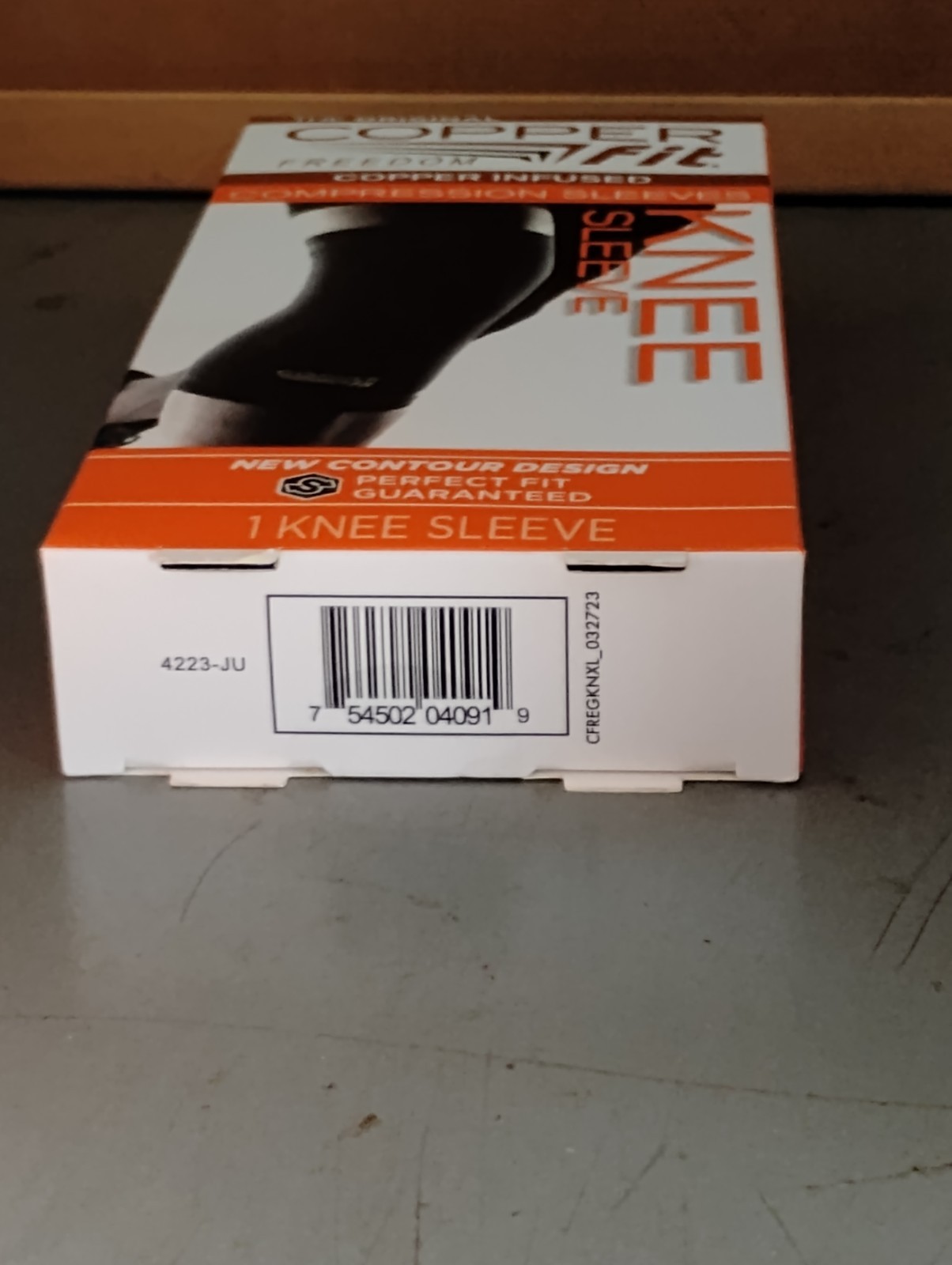 Copper Fit Infused Freedom Compression Knee Sleeve XL Black Unisex 16”-17” NIB