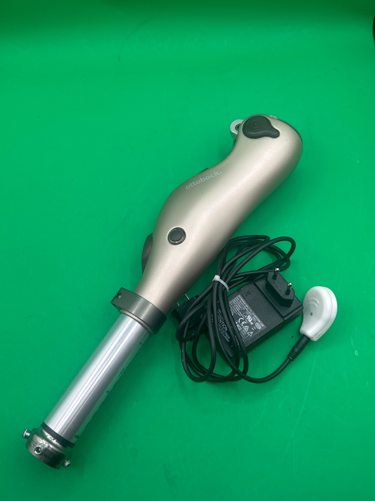 ottobock otto bock kenevo microprocessor prosthetic knee. 2018. Great Cond