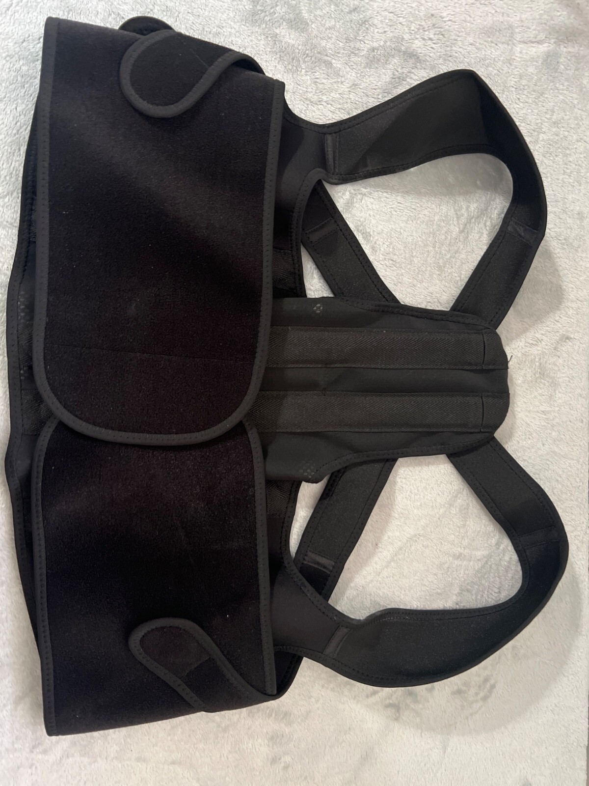 Adjustable Fit Geno Posture Corrector For Upper Back Support Unisex Size M Black