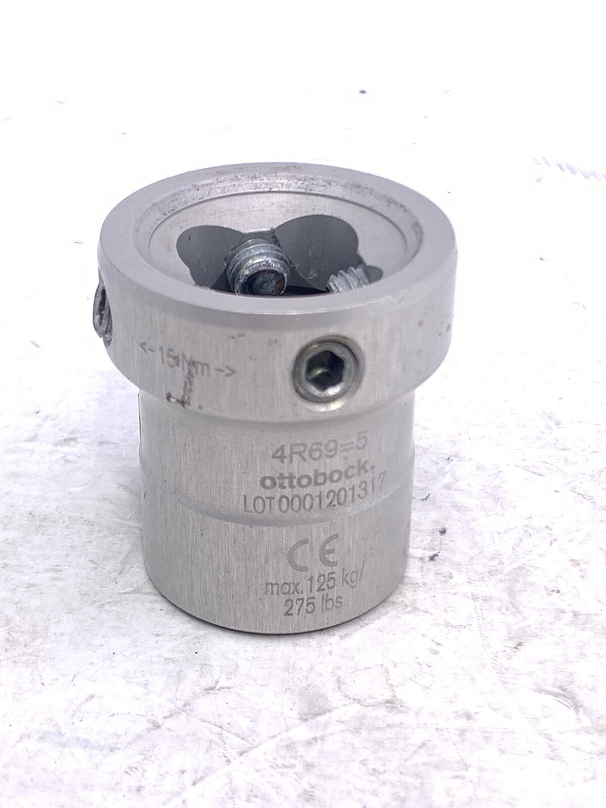 ottobock ottobock prosthetic leg tube clamp adapter. 4R69=5