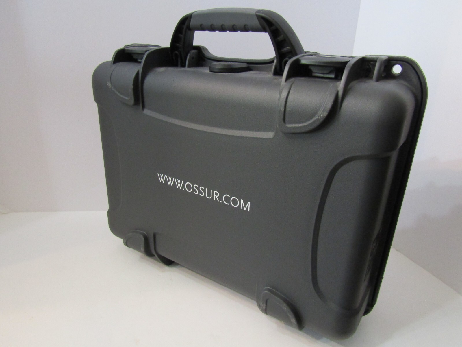 OSSUR RHEO KNEE GRAY HARD SHELL CASE