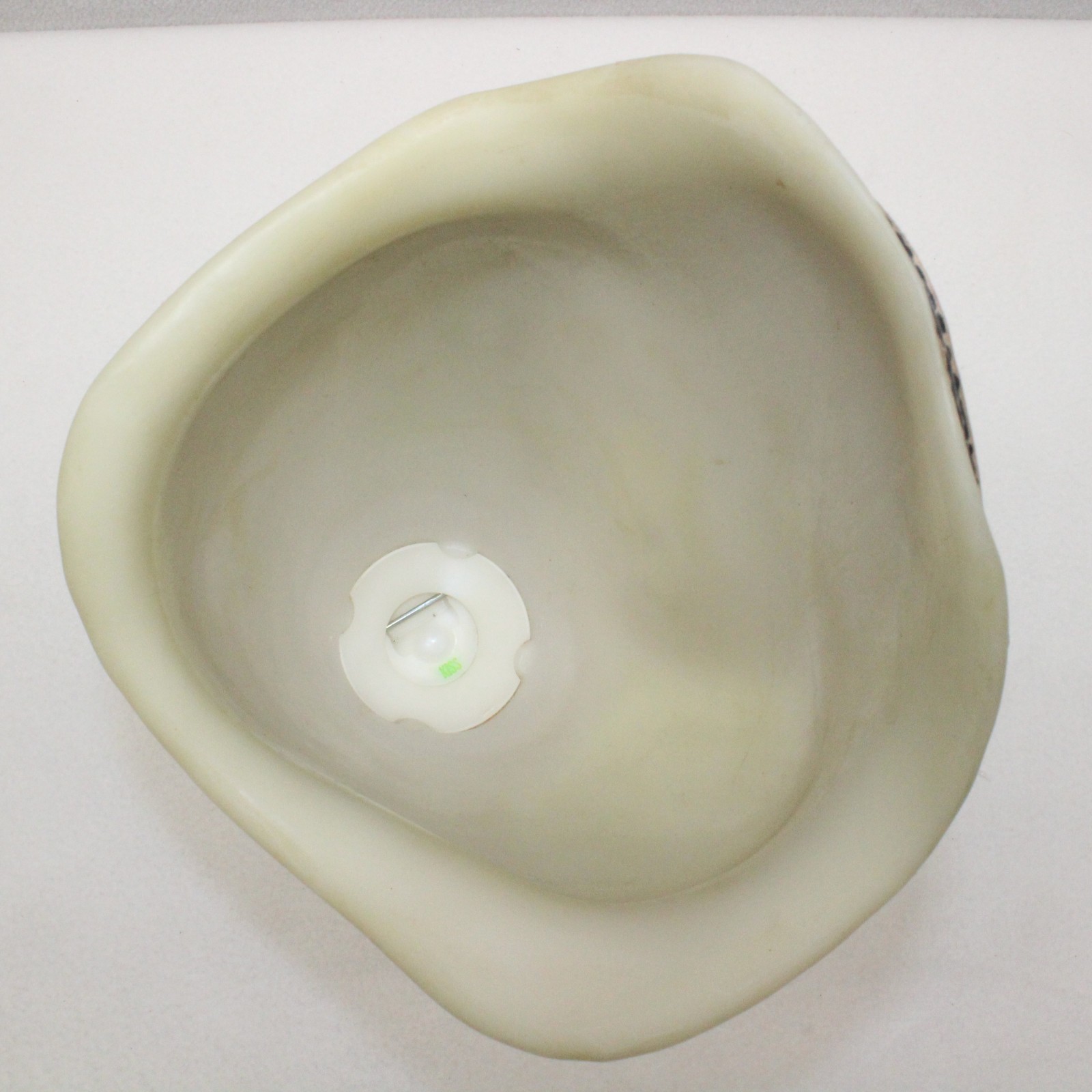 ABOVE KNEE PROSTHETIC LEFT LEG SOCKET SYSTEM w/ KISS DISTAL ~W=5.5×6″ H=9.5×14″