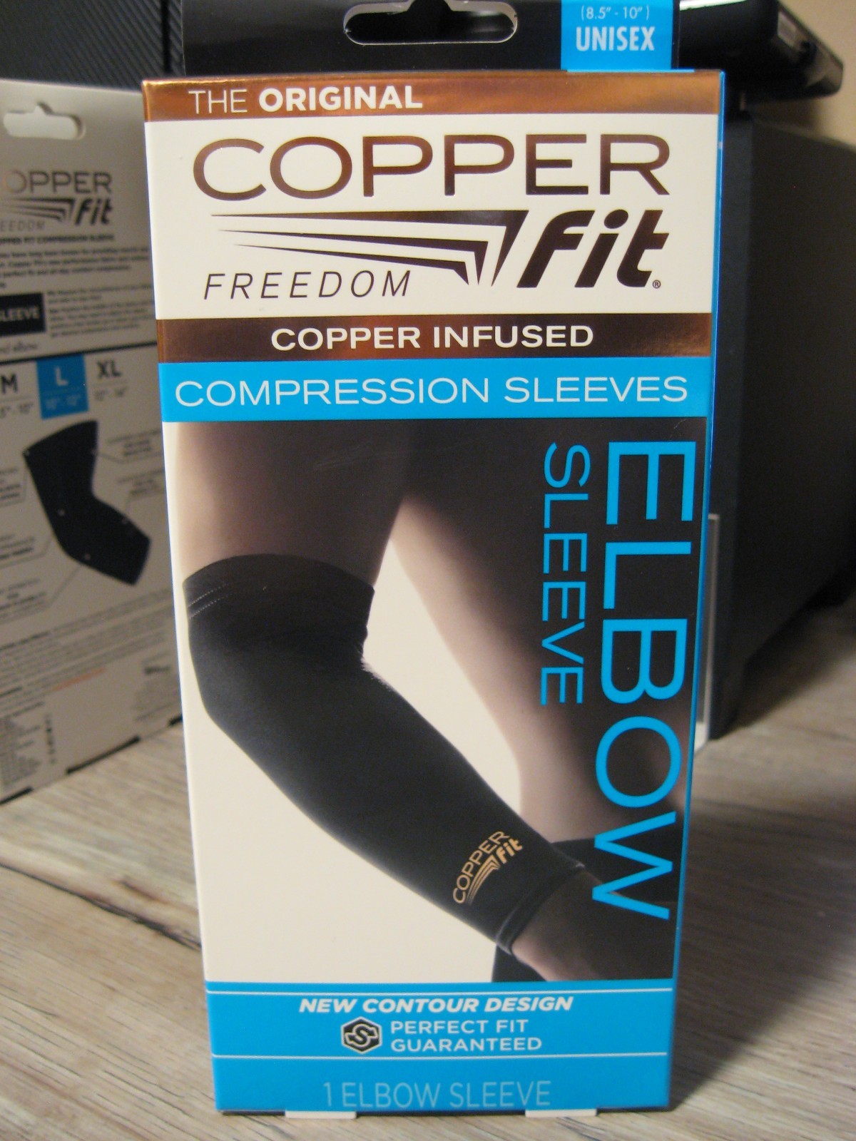 Copper Fit Infused Elbow Sleeve – Compression – Black – Unisex – Med 8.5″ to 10″