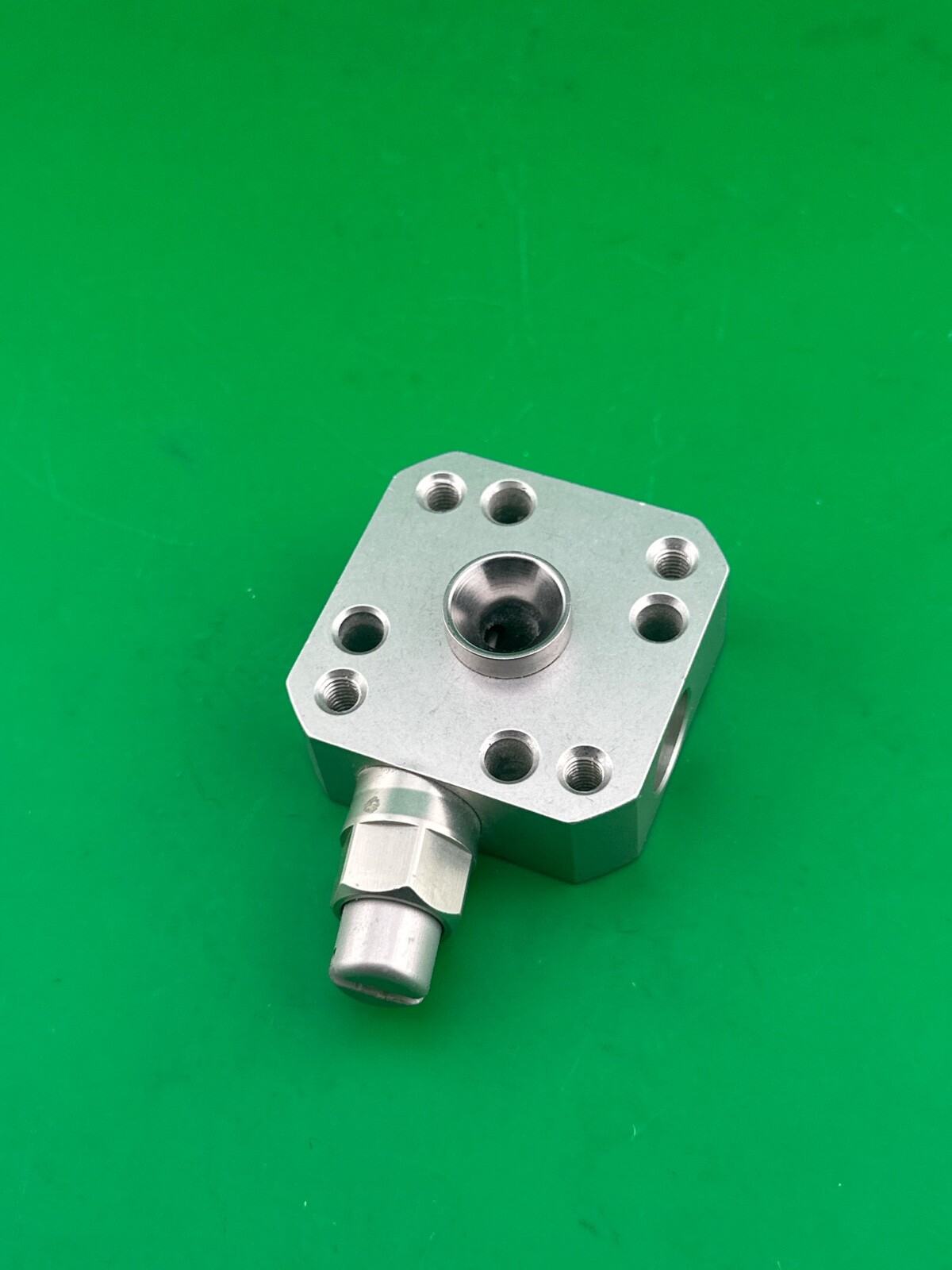 Ossur ratchet prosthetic lock. L-214000 lock