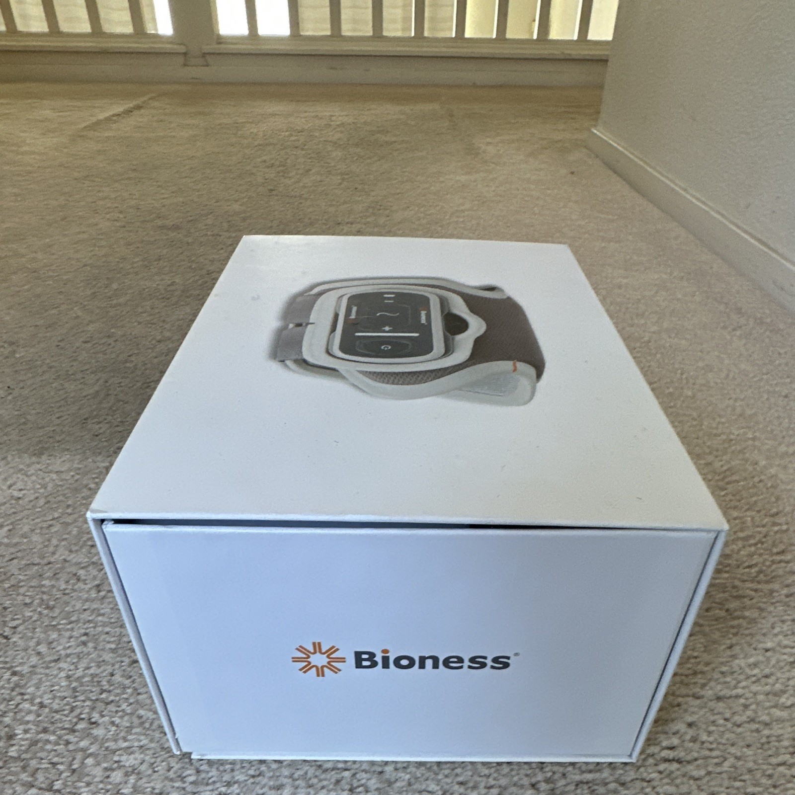 Bioness L300 Leg/Foot Drop System Kit Left Lower 3 Pads and Charger Used 1X