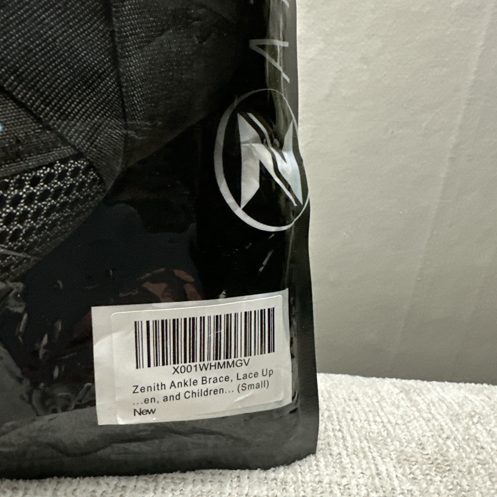 New Zenith Ankle Brace, Lace up Adjustable Support , Small, Injury, Running Ball
