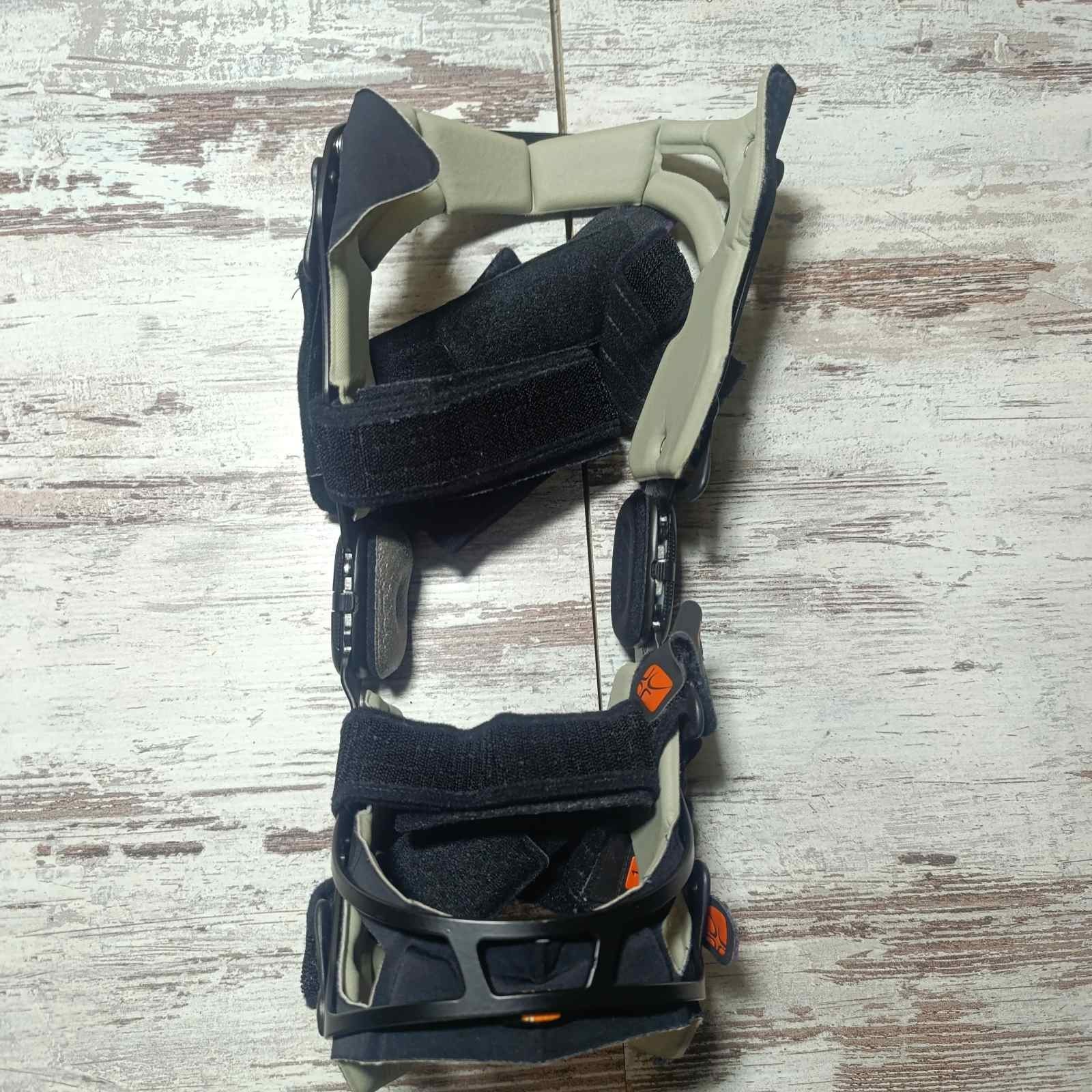 XL RT Size Pluspoint4 Functional Knee orthosis ACL, MCL, LCL, PCL instability