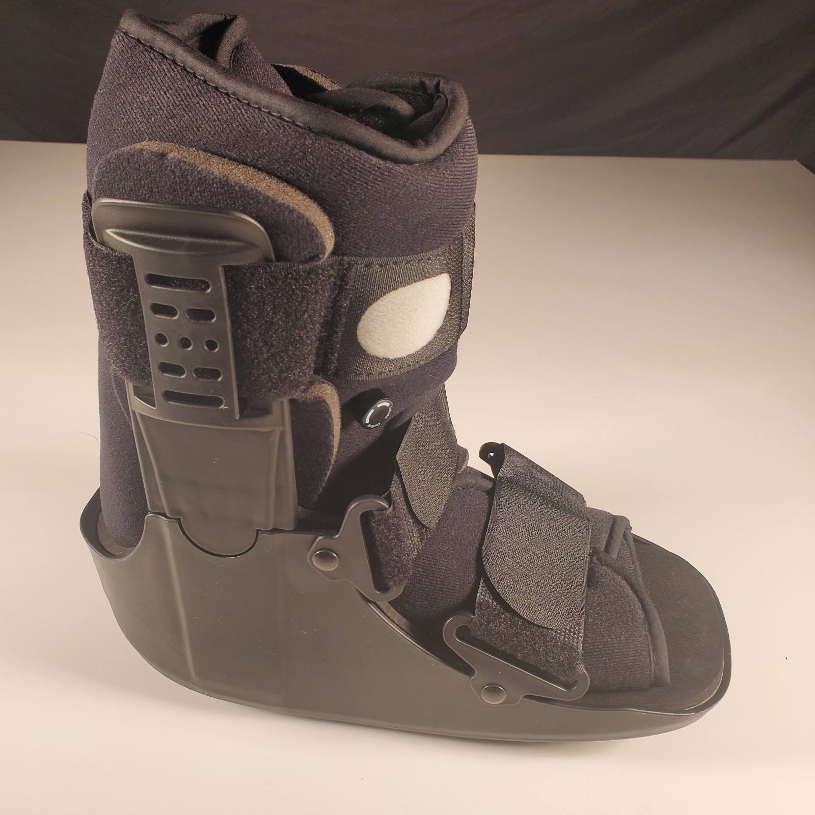 Jewlri Air Walking Boot Orthopedic Fracture Ankle Support Cam Walker Boot Size M