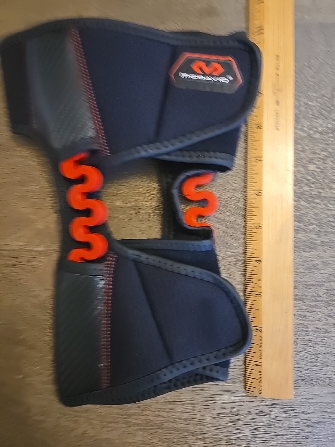 Mcdavid Knee Braces Model# MD30590 Spring Hinge Size Small See All Pics & Descr