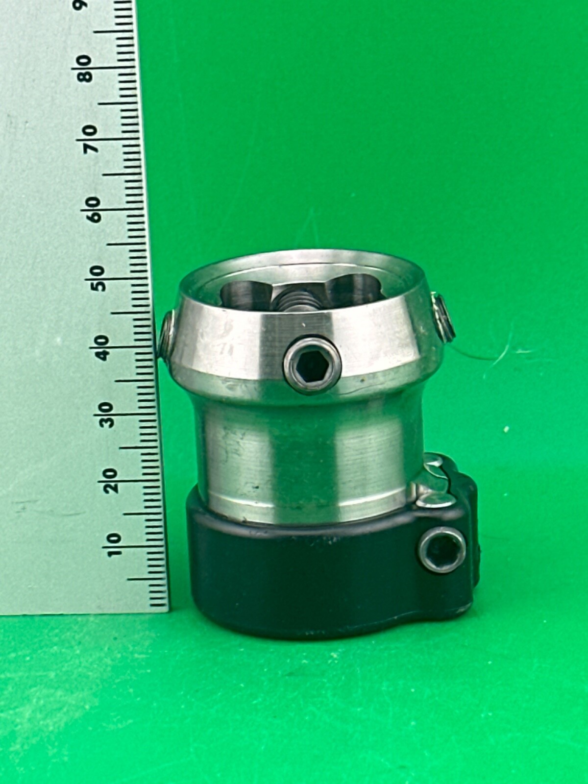 Prosthetic component adapter part. Otto Bock 4R52 tube clamp