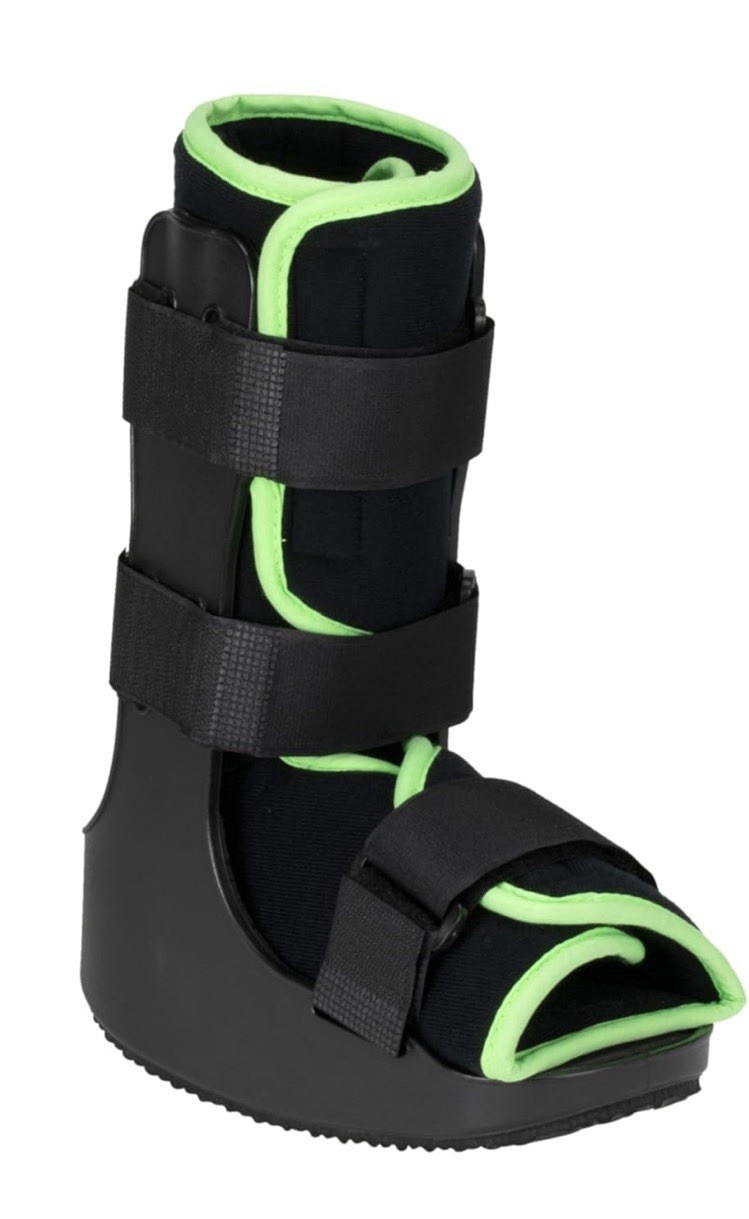 Pediatric Walking Boot – Lightweight Medical Boot for Children SMALL