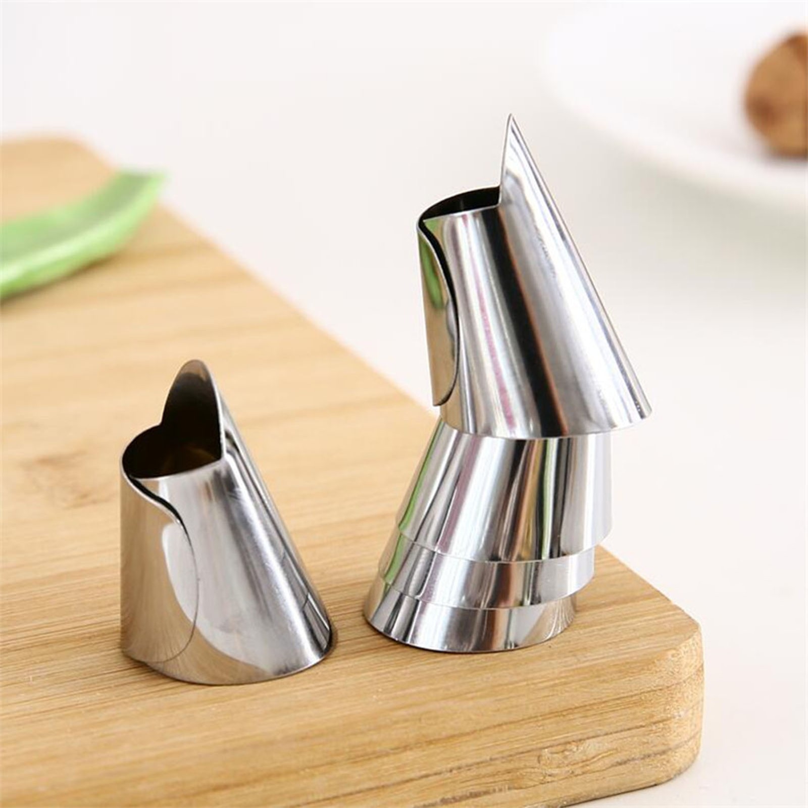 Stainless Steel Finger Guard Protector For Peeling/Chopping