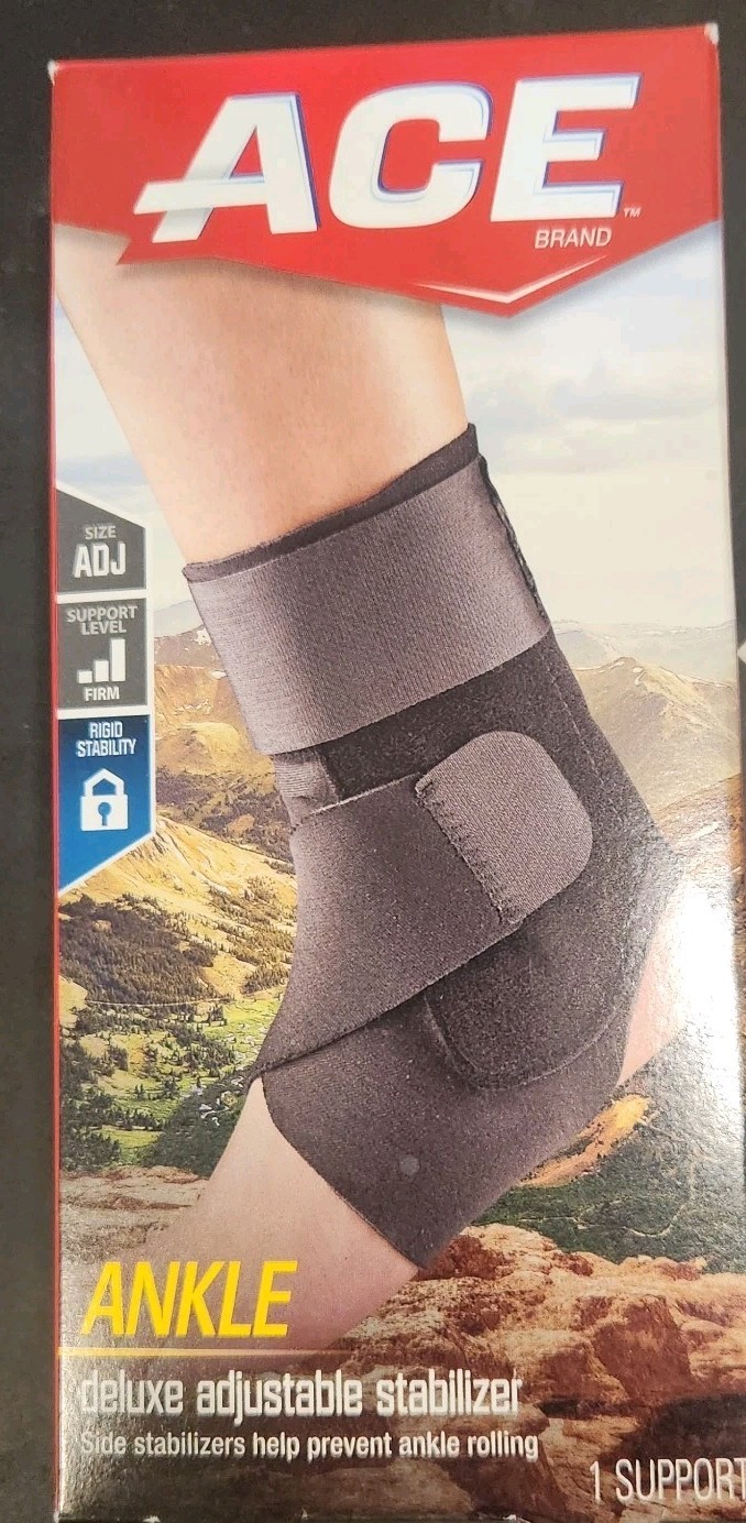 ACE Deluxe ANKLE ADJUSTABLE STABILIZER – 209605