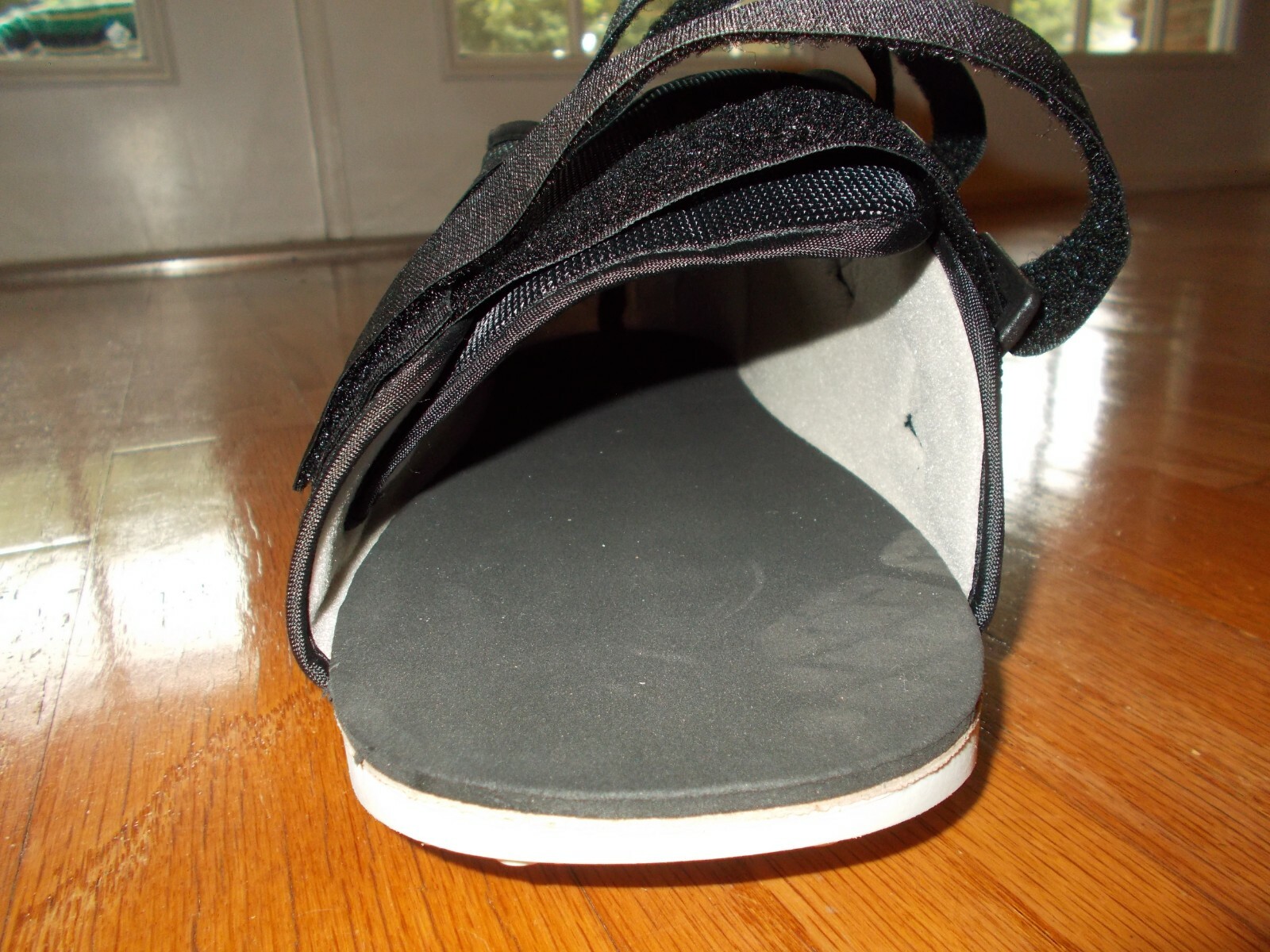 Men’s Black Molded Cast Low Rise Extra-Large Single Shoe NEW