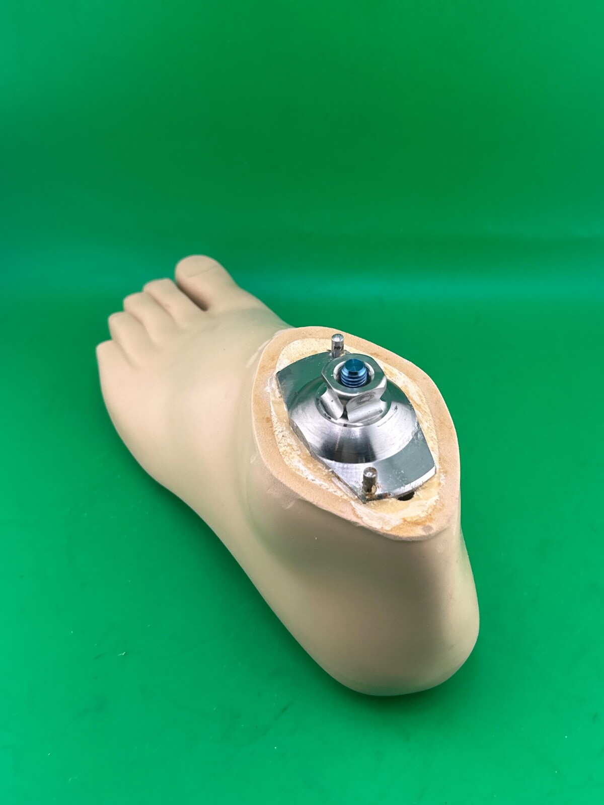 OTTOBOCK Otto bock 1g6 light weight prosthetic foot. Left. Size 25