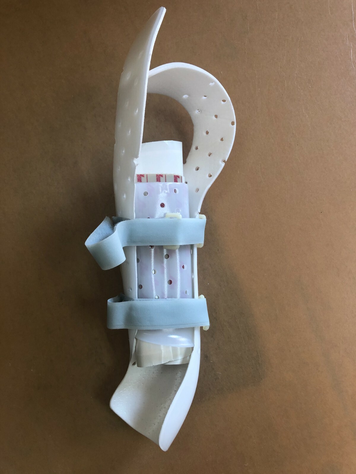 Colles Fracture Brace Small Left