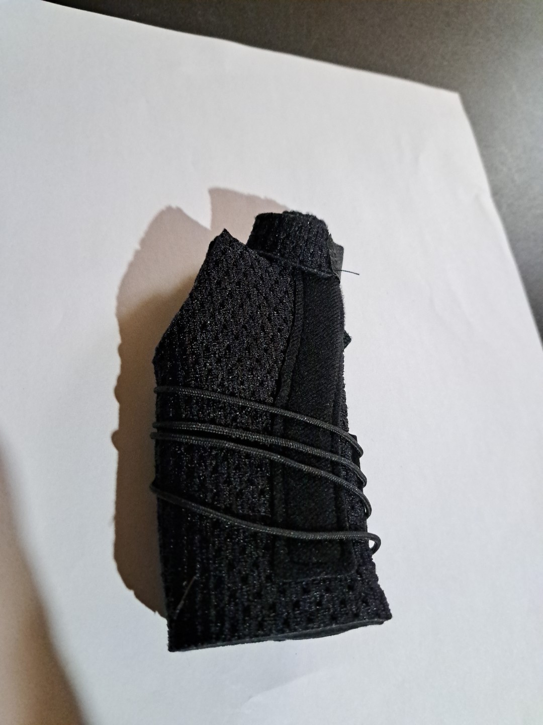 ACE Adjustable Thumb Stabilizer Fits Right Or Left Hand