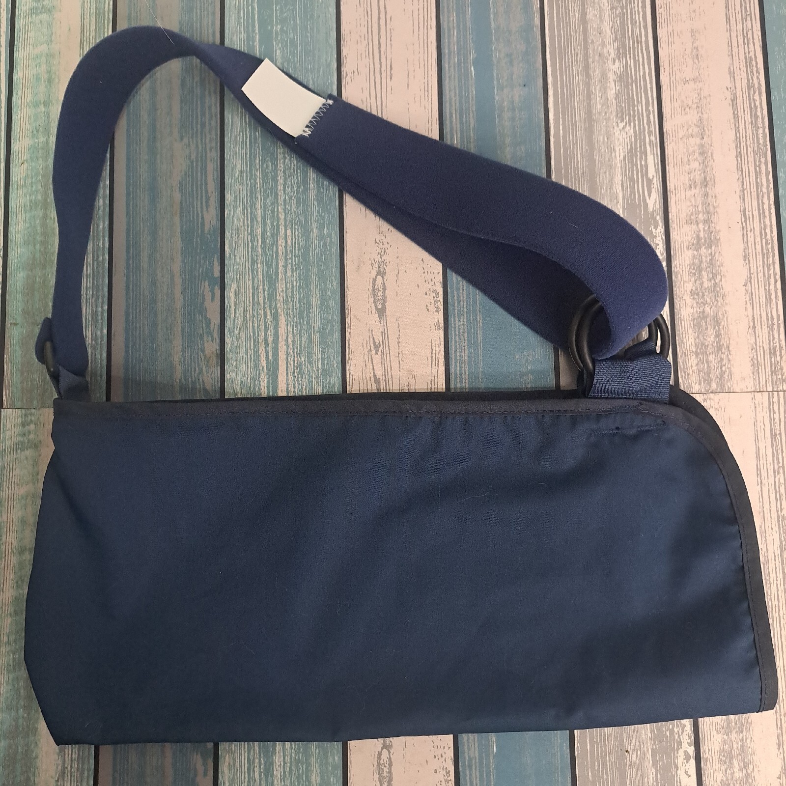 DJO LLC Large Shoulder and Arm Support Sling Brace, Large – Pre-Owned!