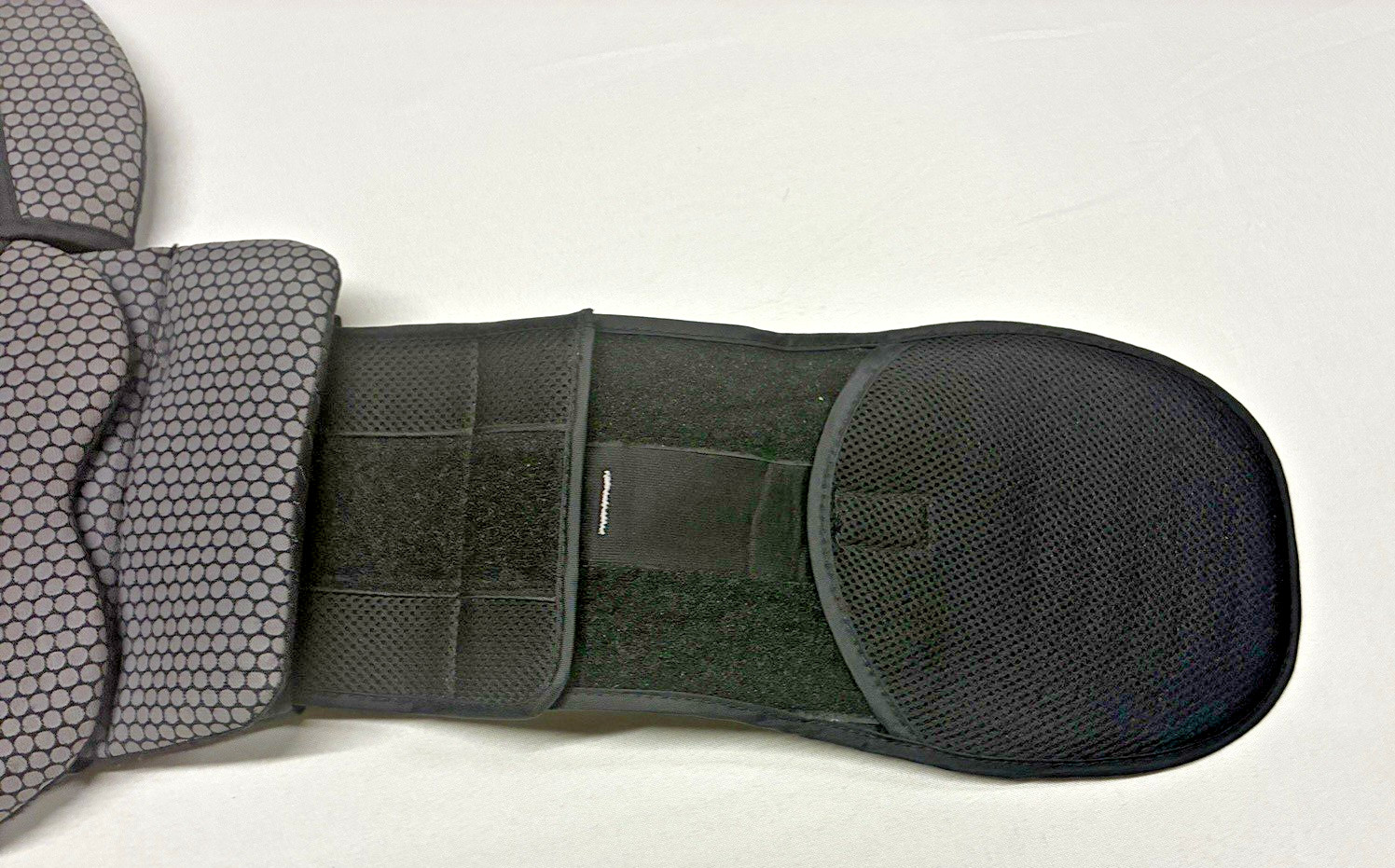 Corflex Outlast Lace Align Spine Back Brace Support Belt Small Medium
