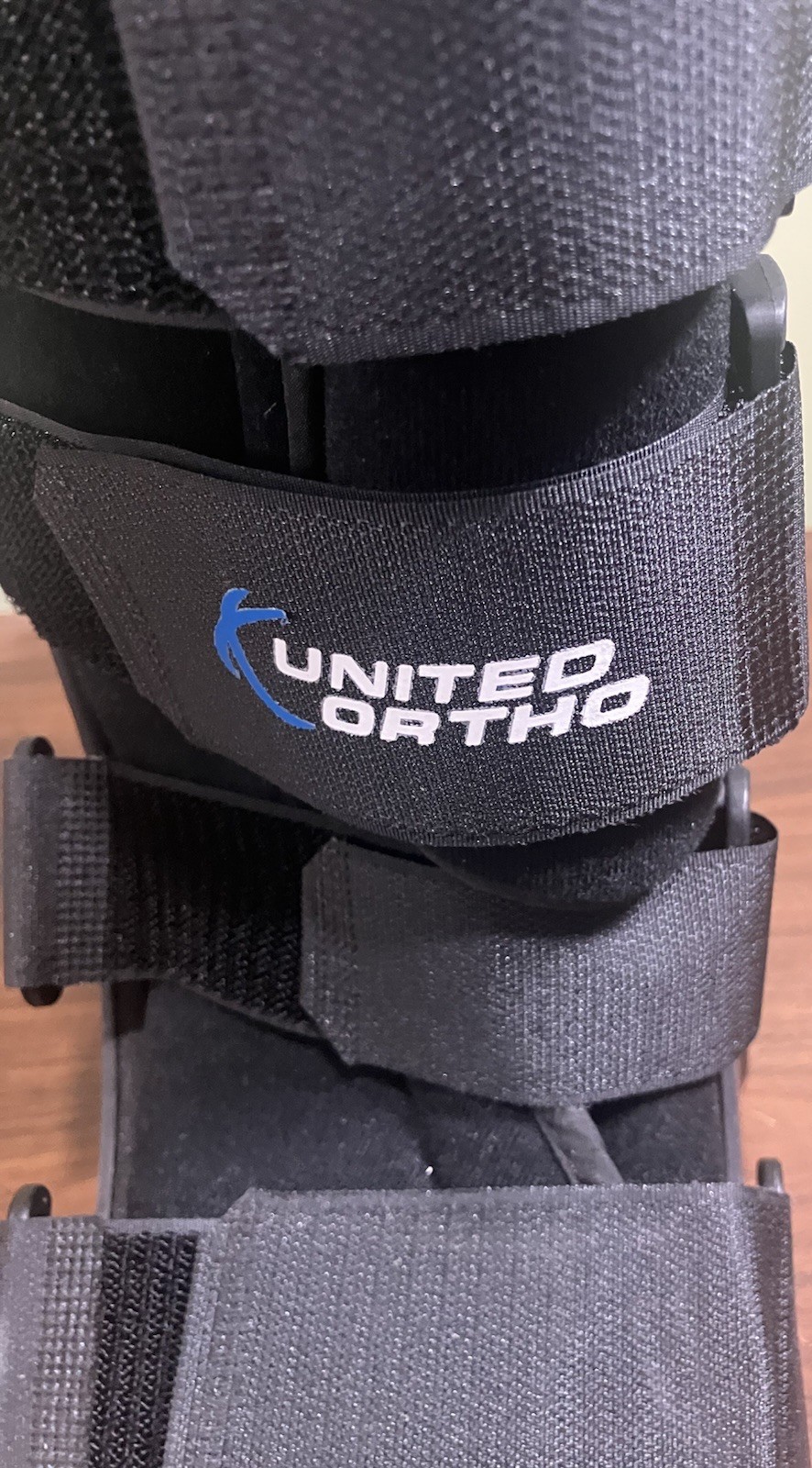 New United Ortho air Walker Fracture Tall Medical Boot size SM