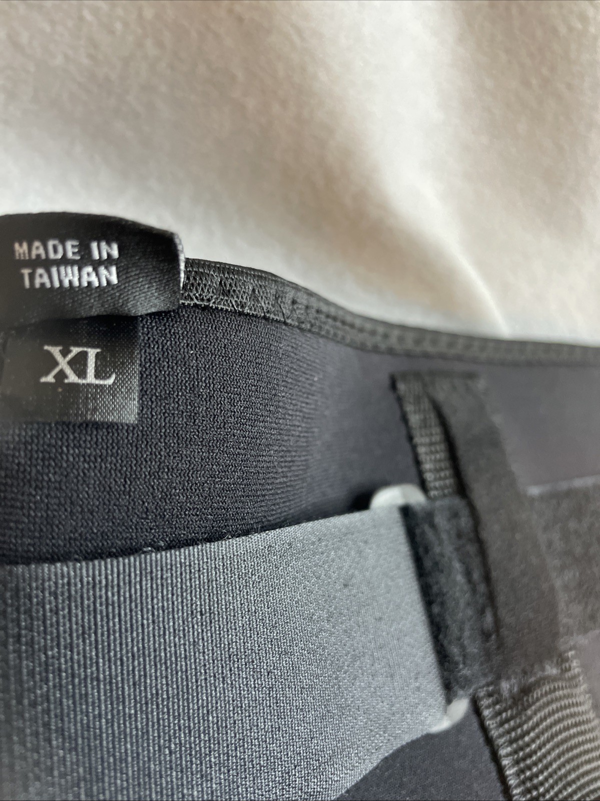 Bell-Horn Range of Motion Knee Brace L1833 Size XL