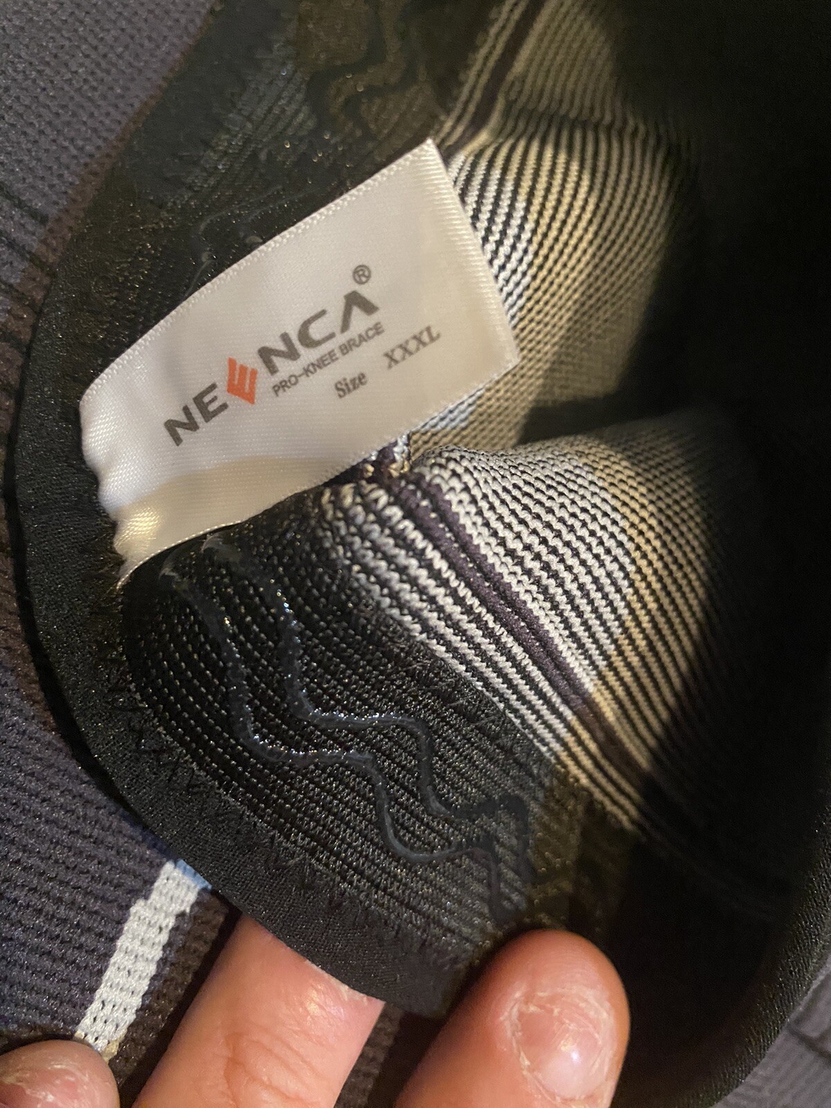 Neenca Knee Braces Compression Sleeves With Full Support Size XXXL Brand New