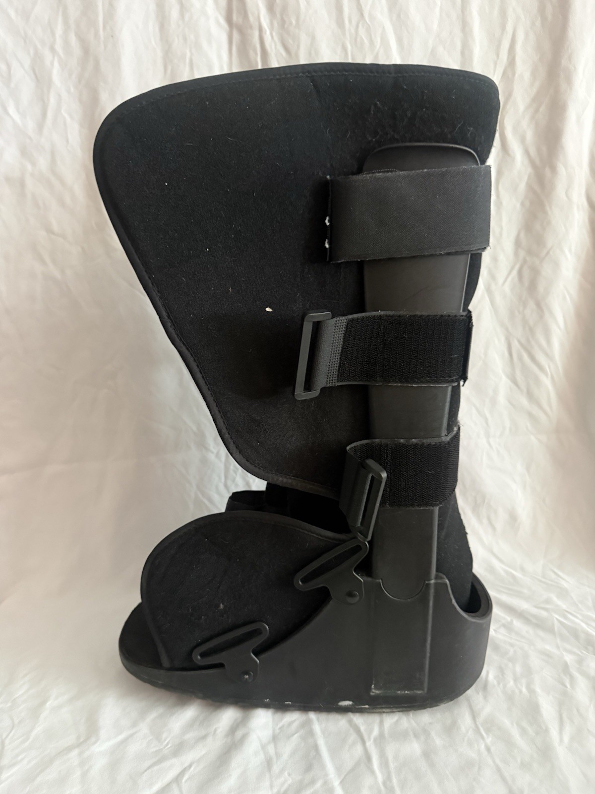 United Ortho Black Walking Boot LG for Foot/Ankle/Leg Immobilization