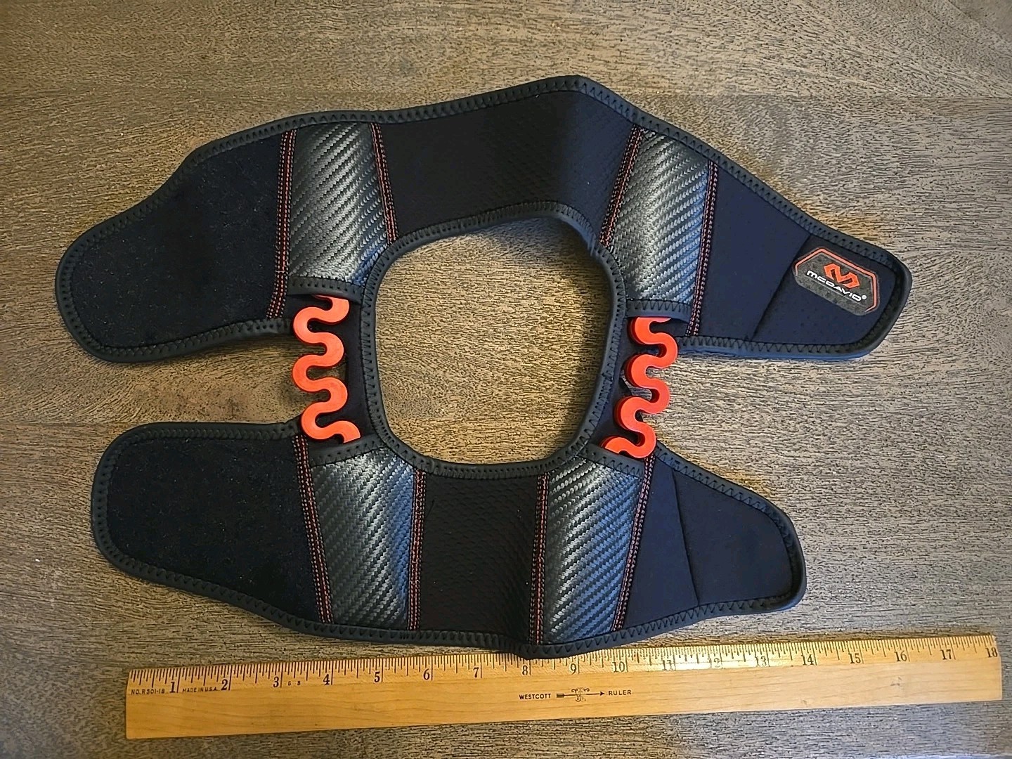 Mcdavid Knee Braces Model# MD30590 Spring Hinge Size Small See All Pics & Descr
