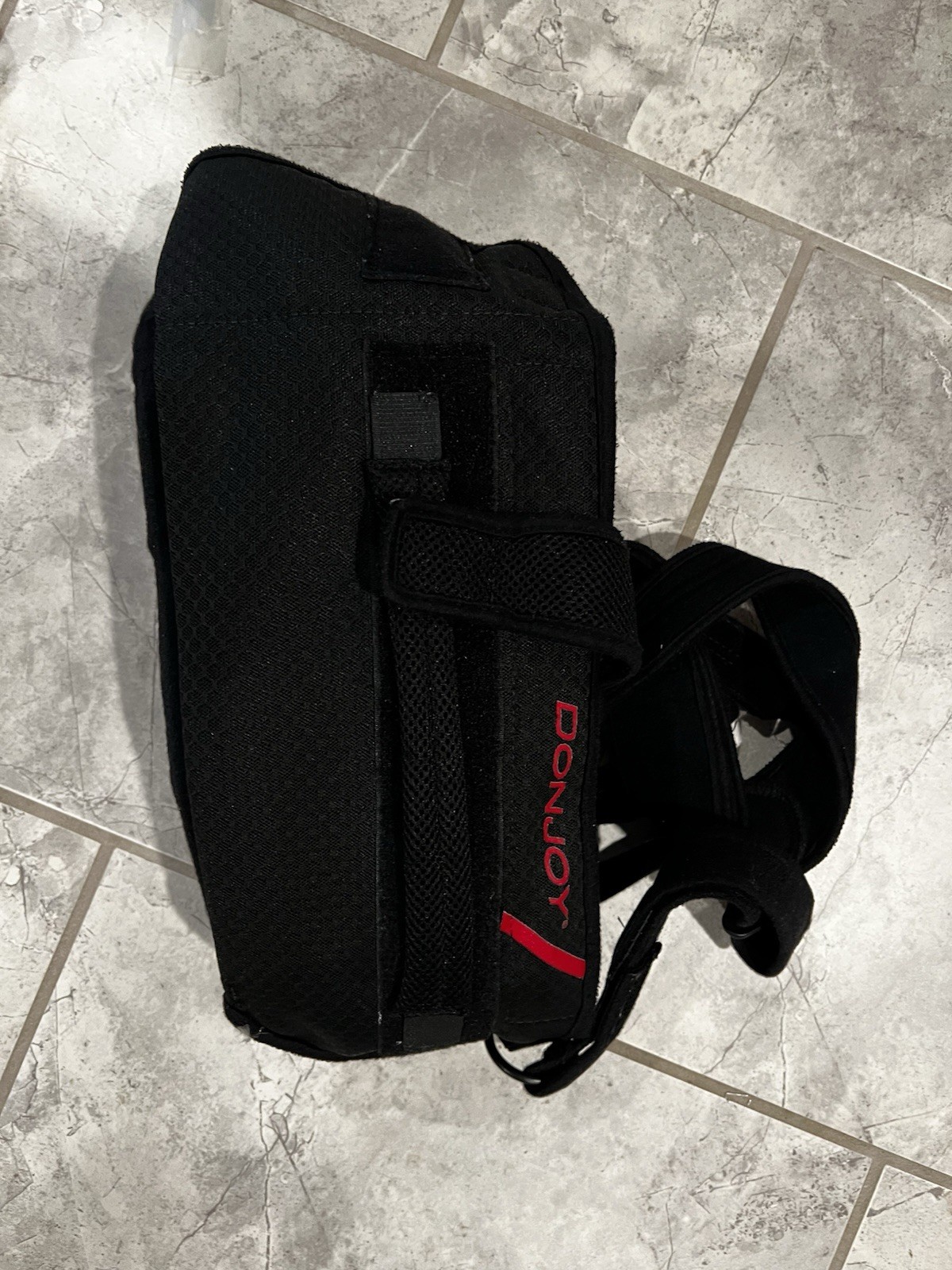 DonJoy UltraSling PRO – Universal Shoulder Immobilizer & Sling for Rotator Cuff