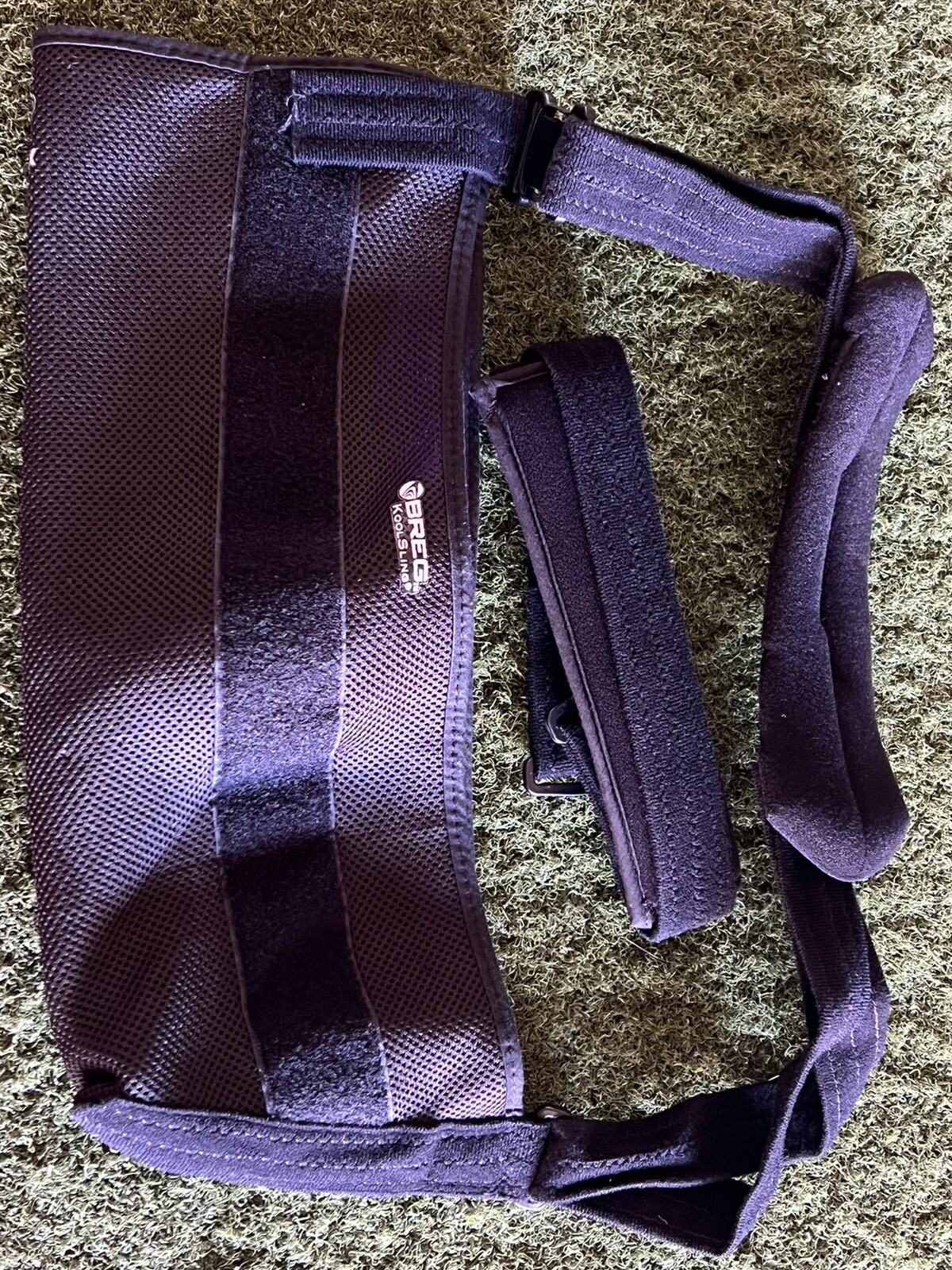Breg Kool Shoulder Sling Black and Blue Soft