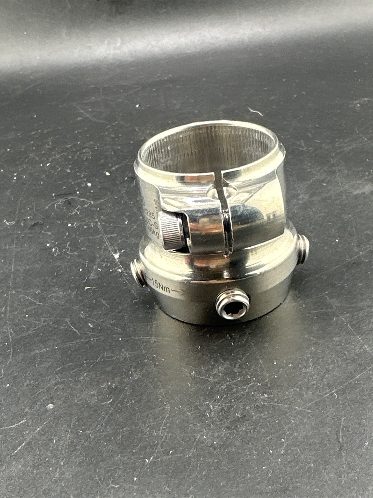APC Short 30mm Diameter Prosthetic Tube Clamp. Titanium, TI-100C-SH.