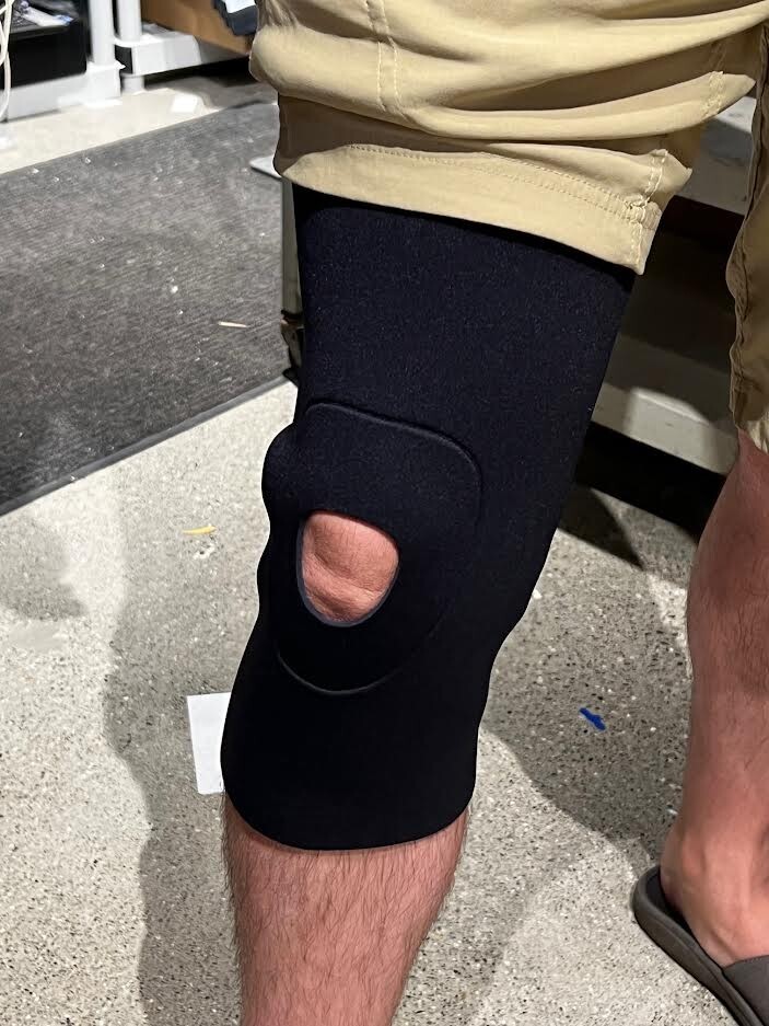 Ossur Knee Support FormFit Pull-On Left or Right Knee – SIZES AVAILABLE