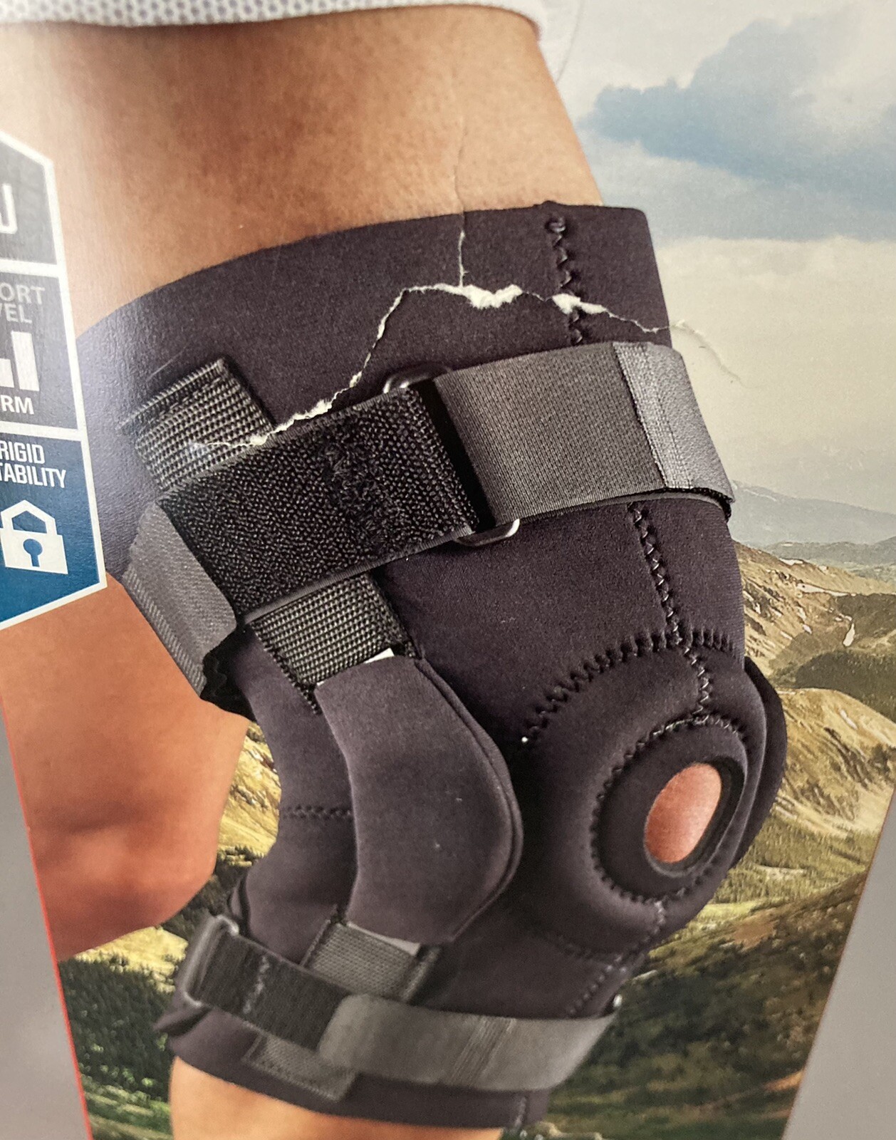 ACE Knee Hinged Brace adjustable Lateral Stabilizers provide firm support 209600