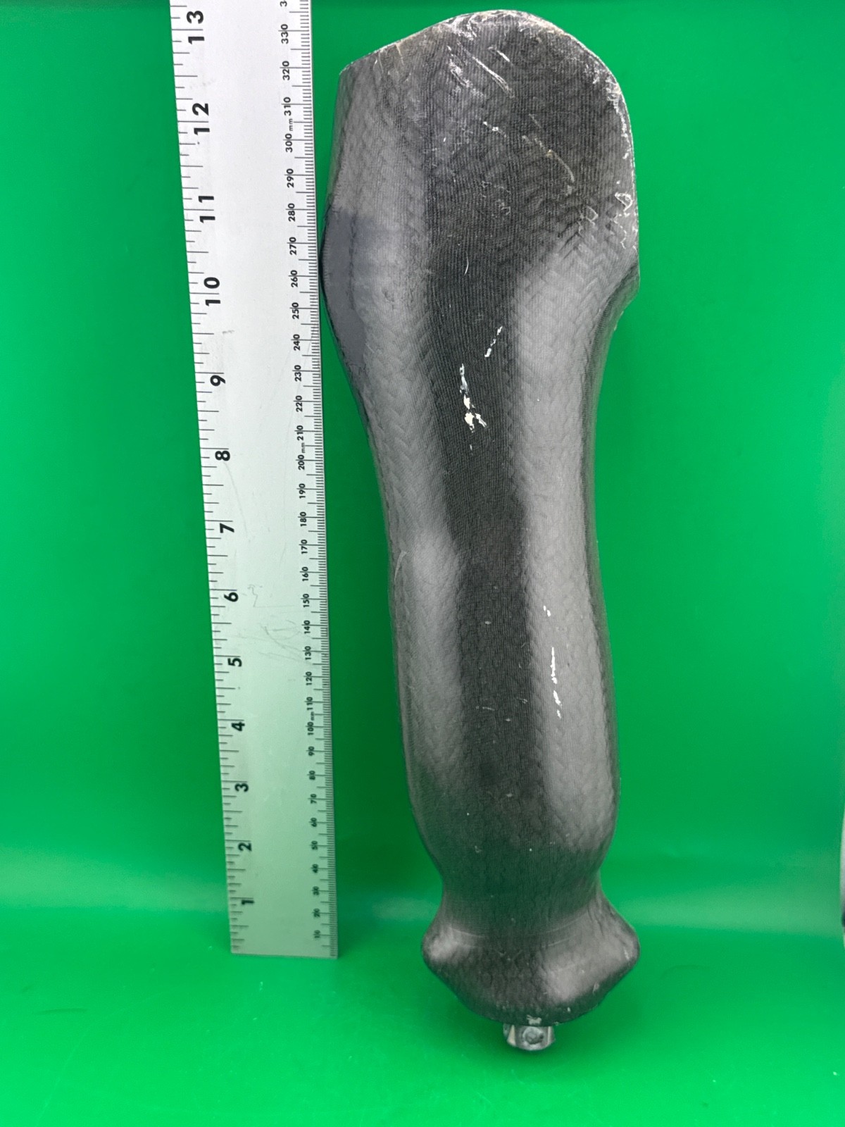 Right below knee prosthetic socket. Not for medical use.