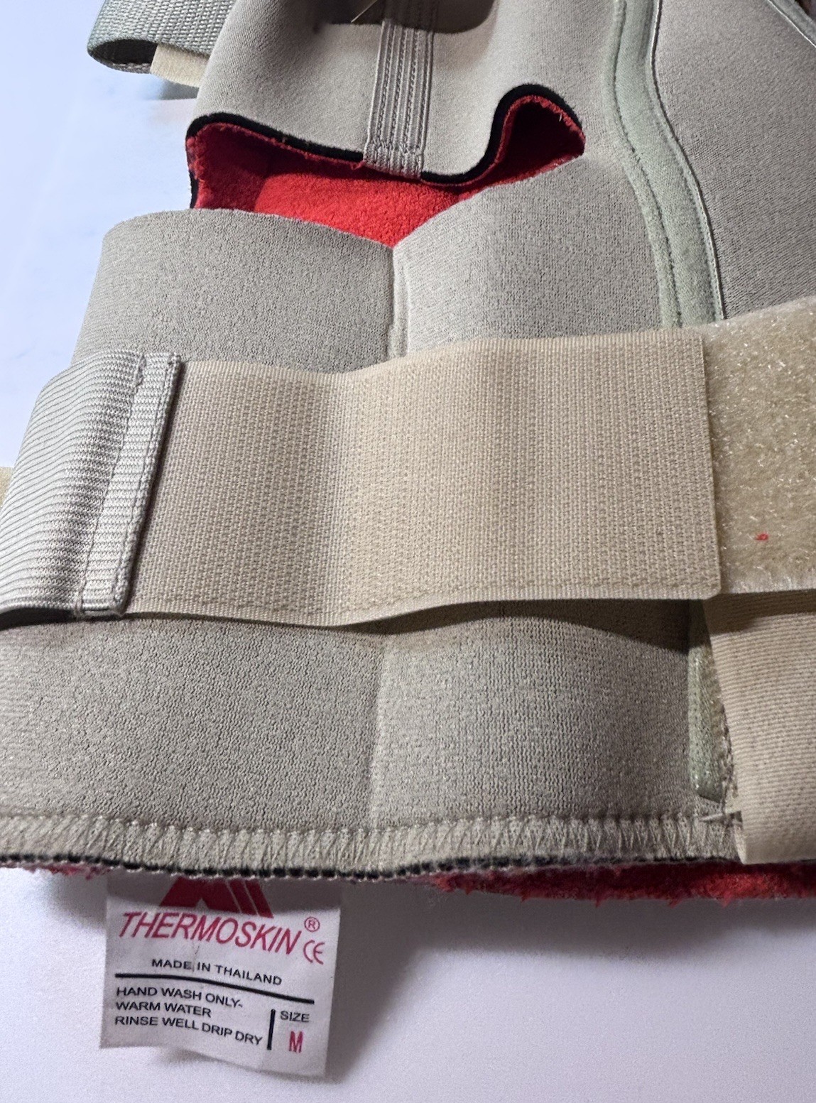 Thermoskin Hinged Knee Brace Beige Medium