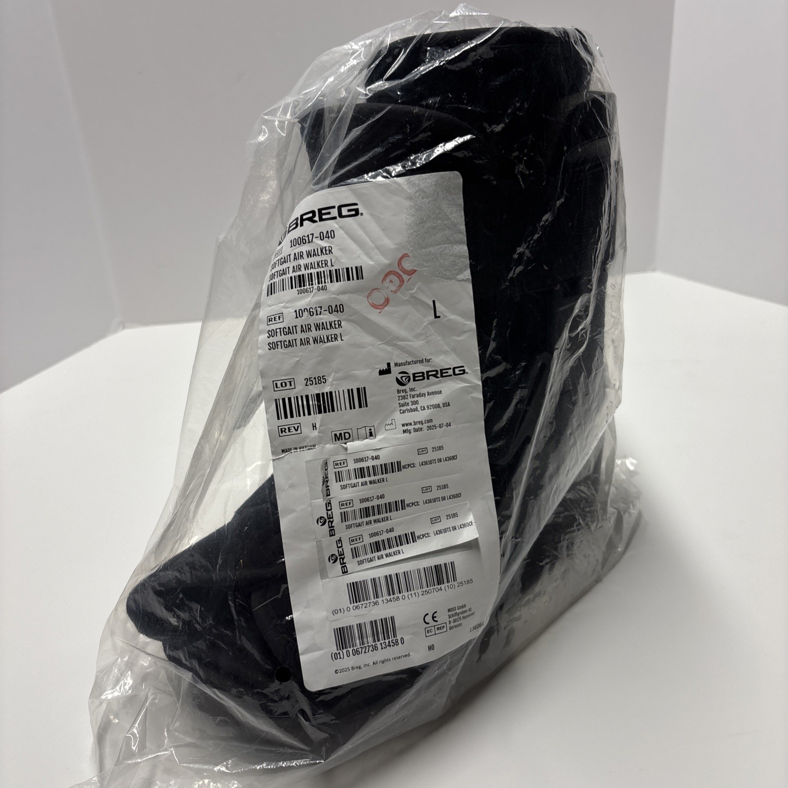 Breg SoftGait Short Walker Boot Size L #100617-40 New In Bag