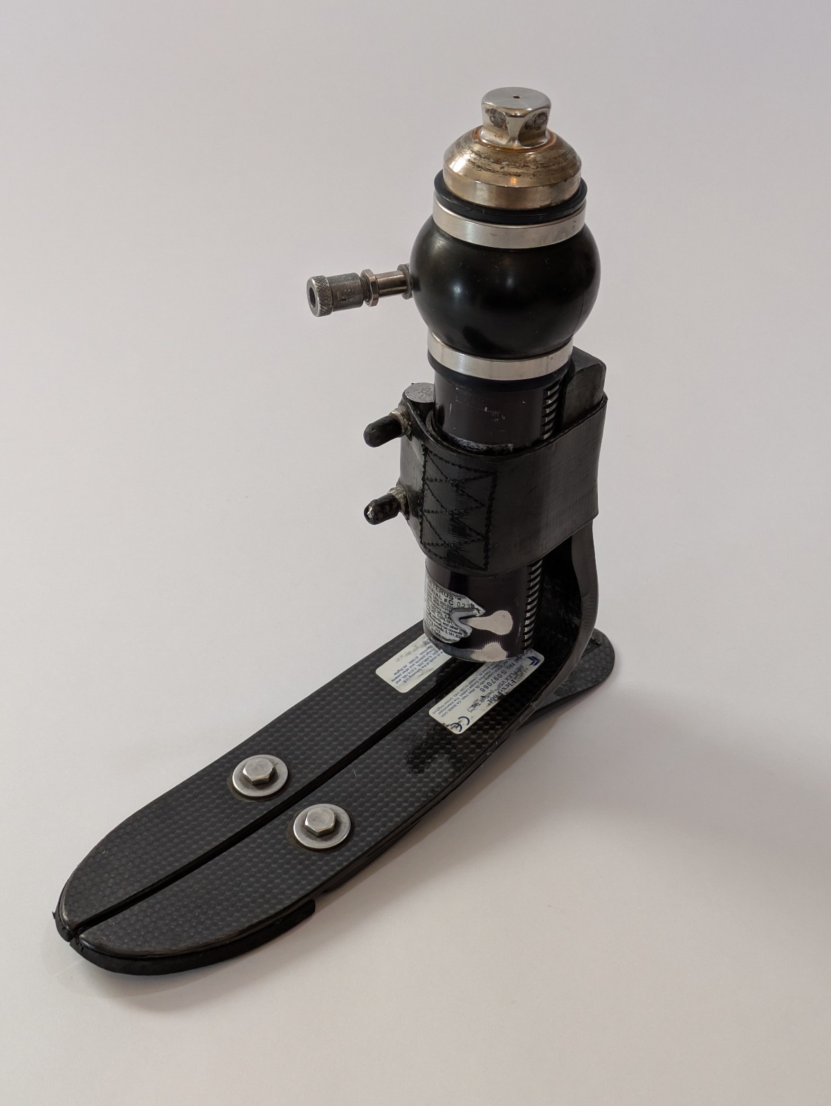 Ossur Flex-Foot Re-Flex VSP Prosthetic Foot, Size 25 with Ceterus mount